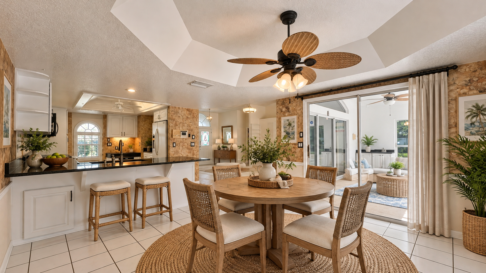 Breakfast Nook.jpg