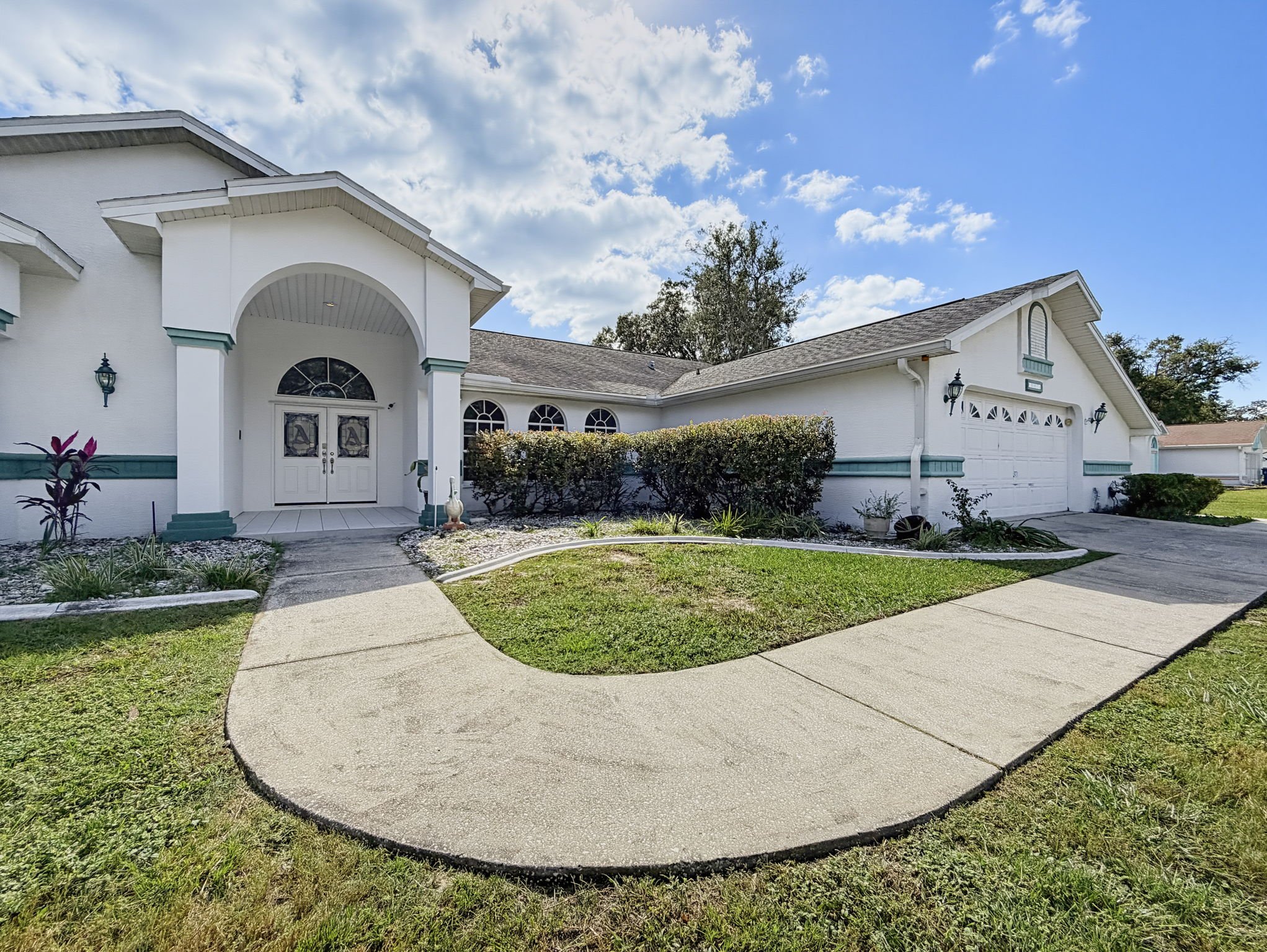 8-web-or-mls-10074-Sleepy-Willow-Ct-109.jpg