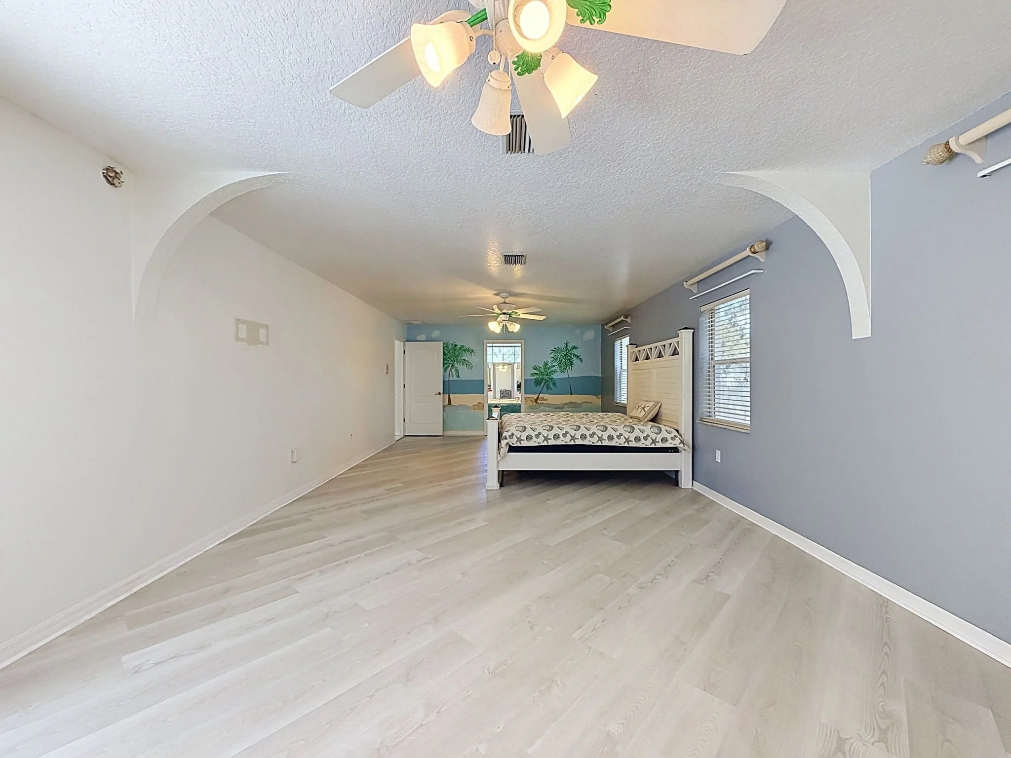 44-web-or-mls-10074-Sleepy-Willow-Ct-21.jpg