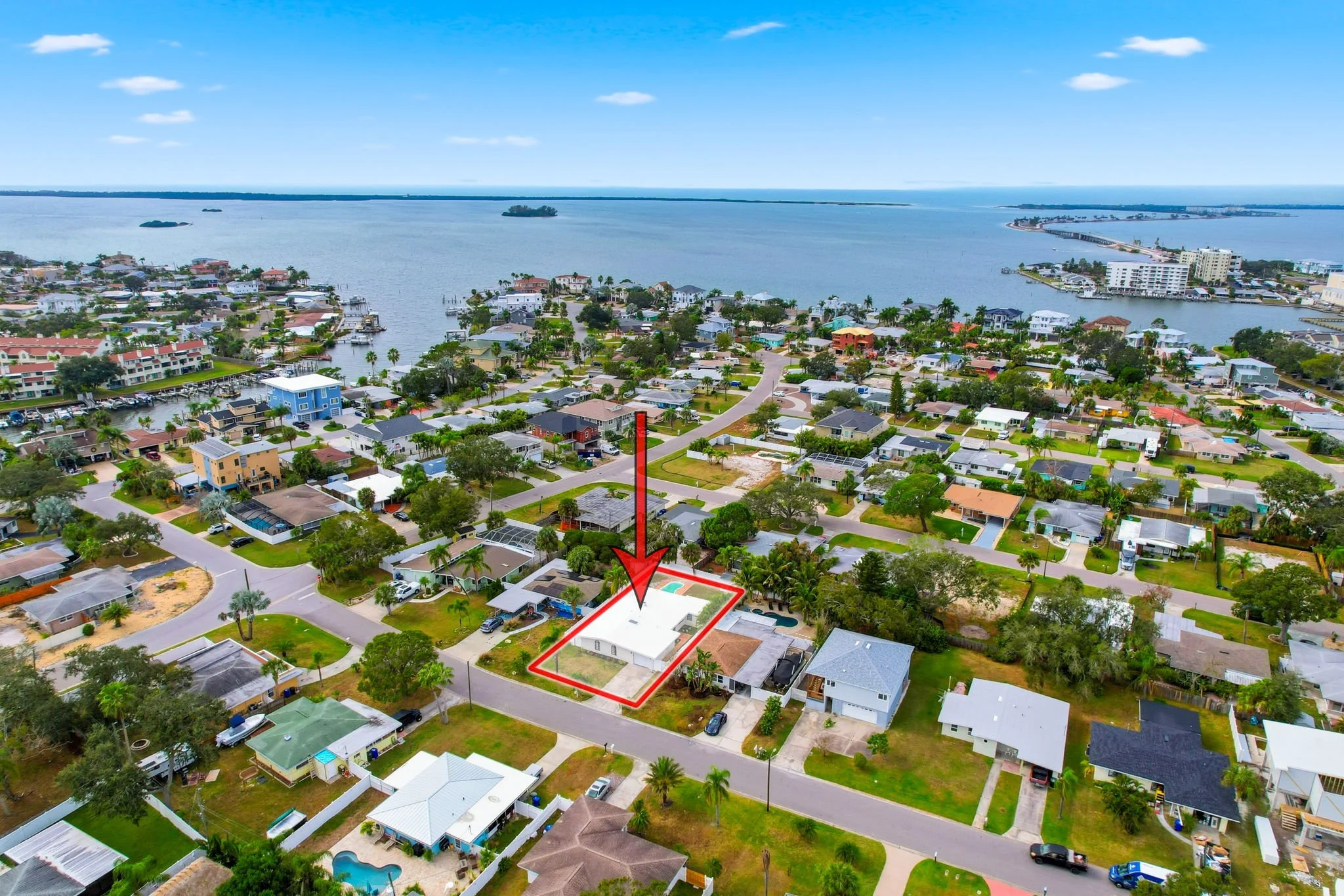 132-web-or-mls-2452-Baywood-Dr-E-8 copy.jpg