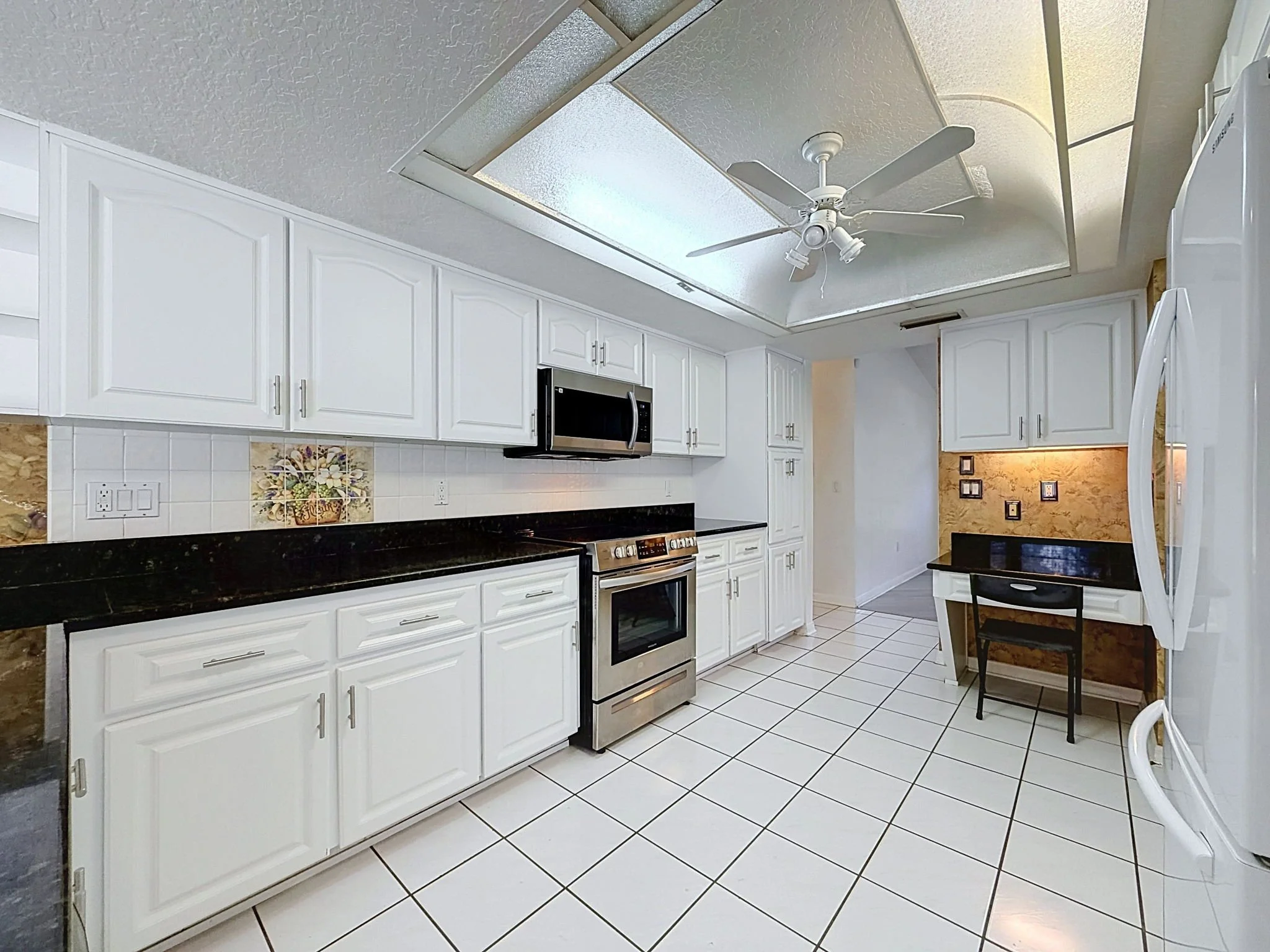 32-web-or-mls-10074-Sleepy-Willow-Ct-42.jpg