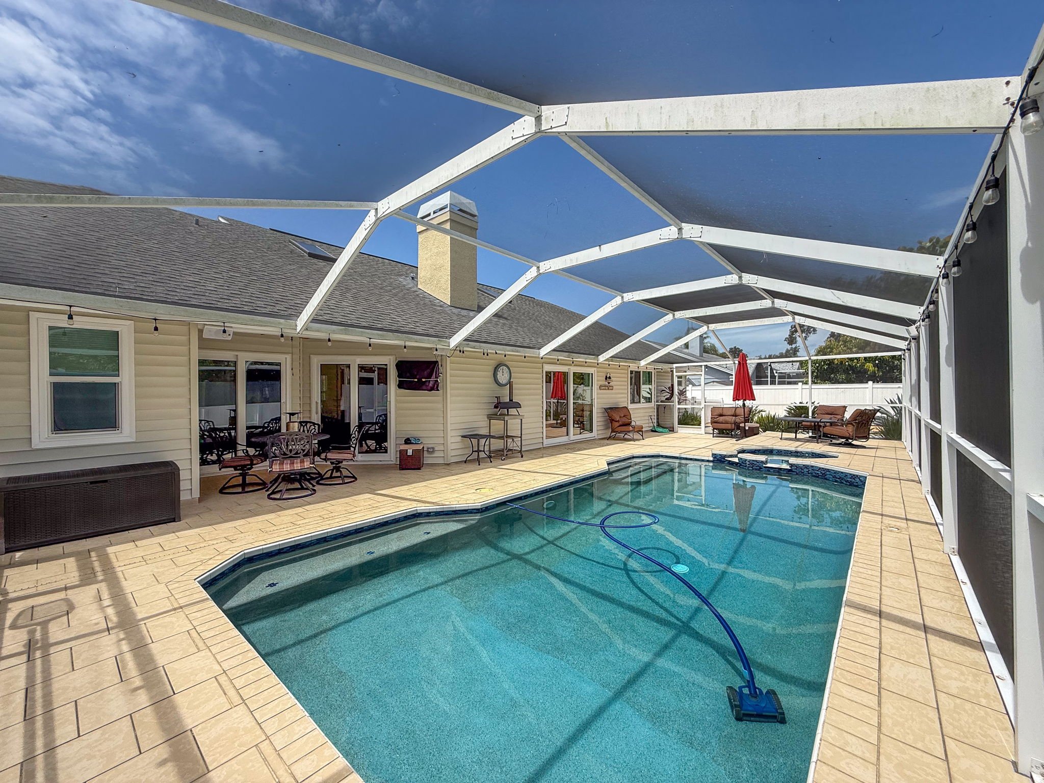 2-web-or-mls-1604-Gulf-Beach-Blvd-61.jpg