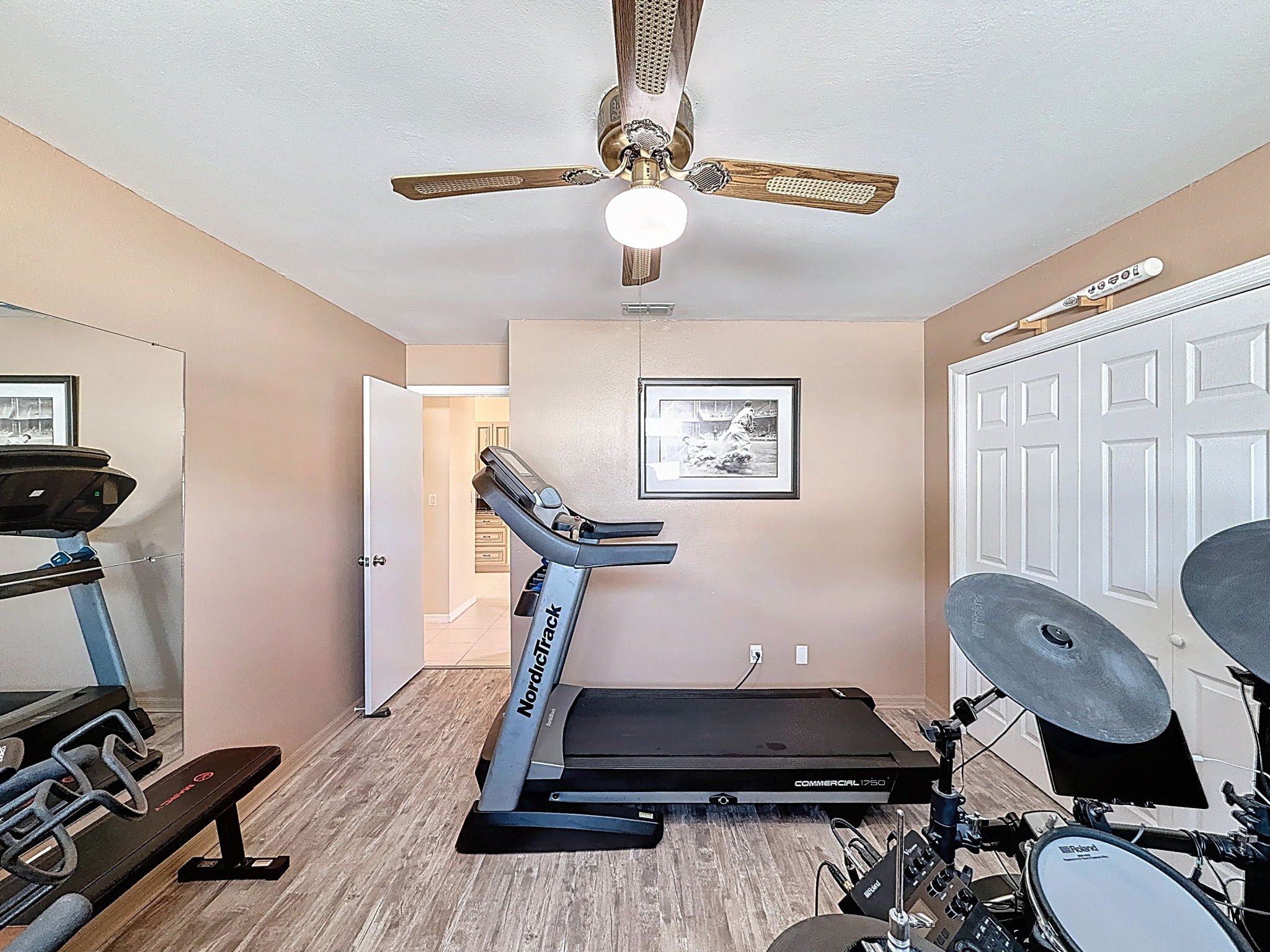 54-web-or-mls-1604-Gulf-Beach-Blvd-42.jpg