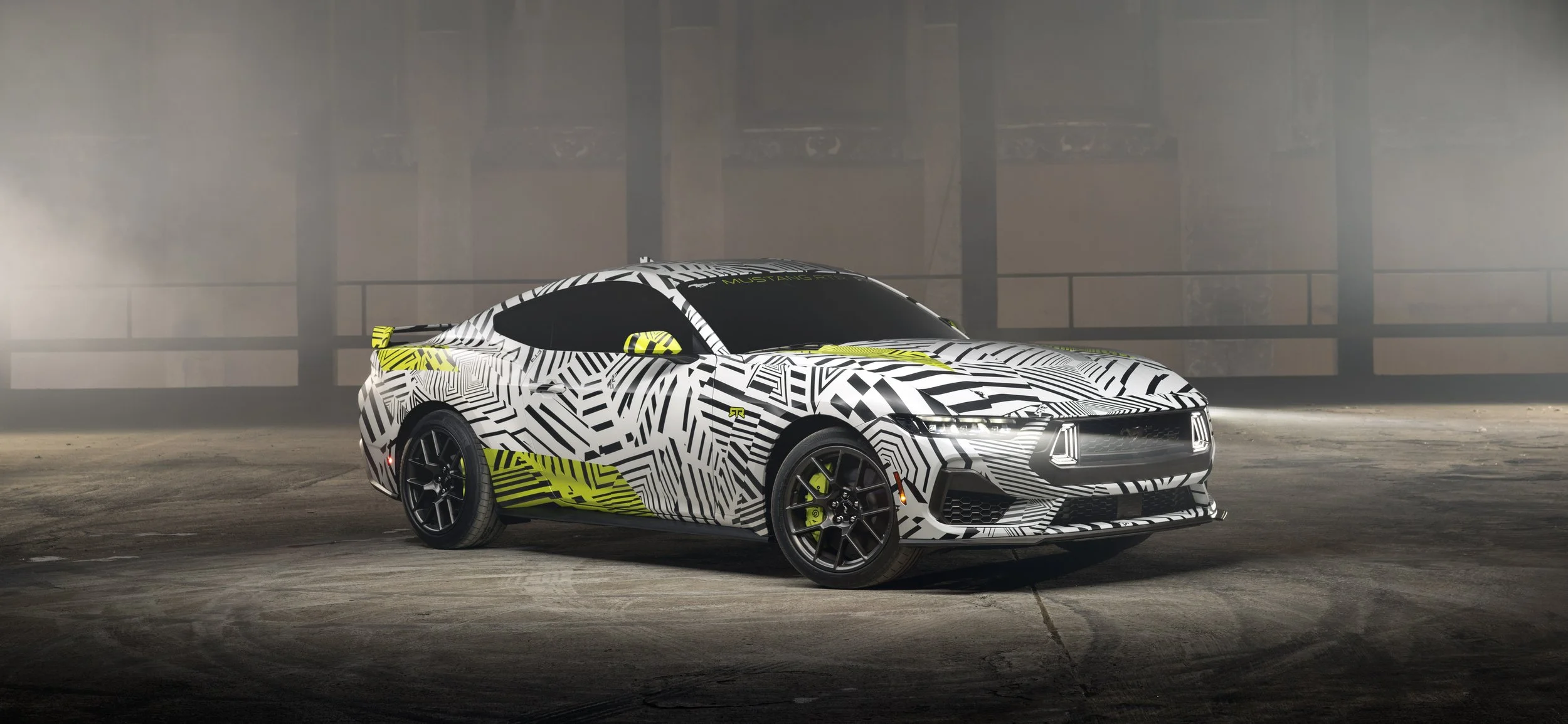 Ford Mustang RTR_01.jpg