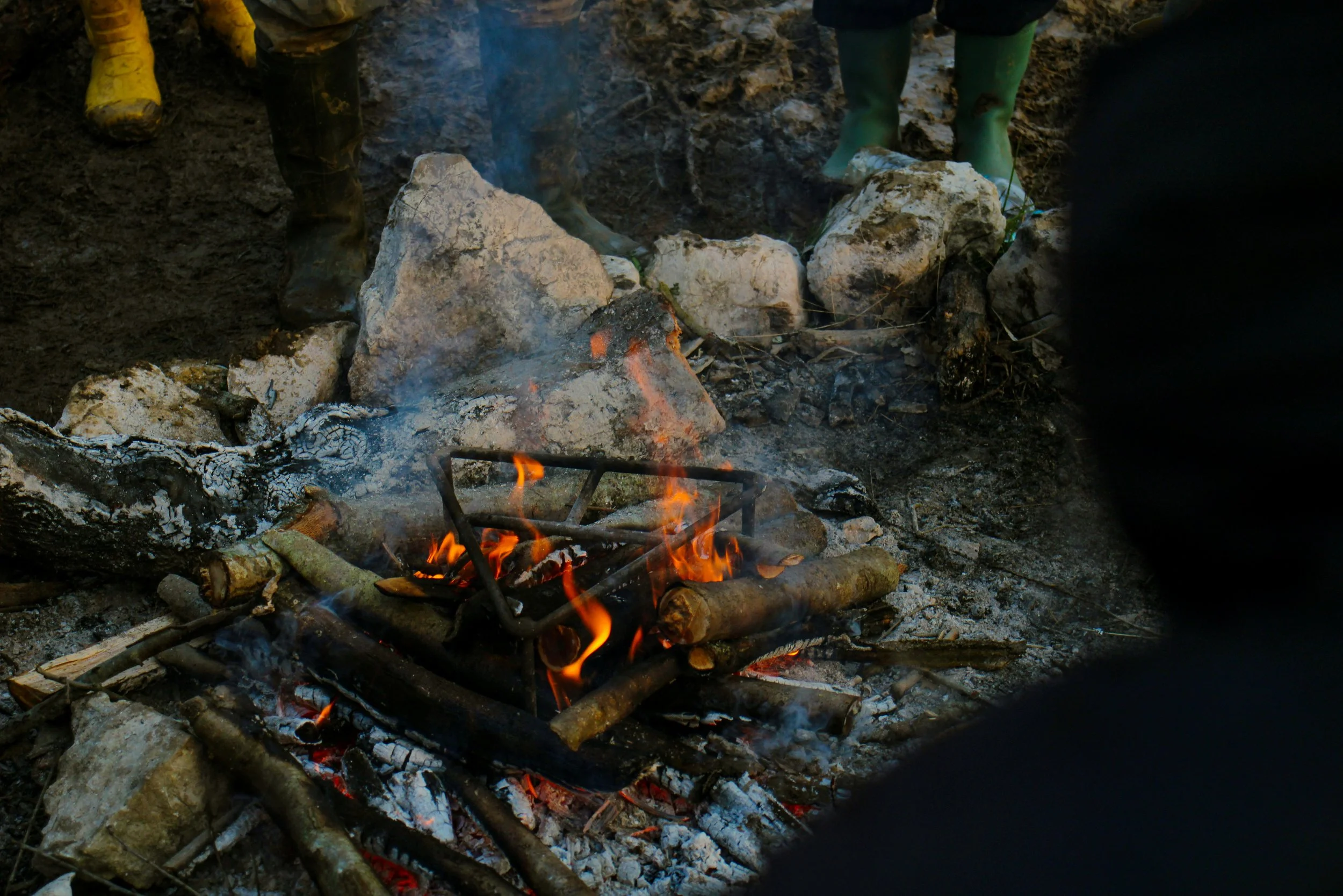 Campfire Basics: Starting, Maintaining, and Putting It Out Safely