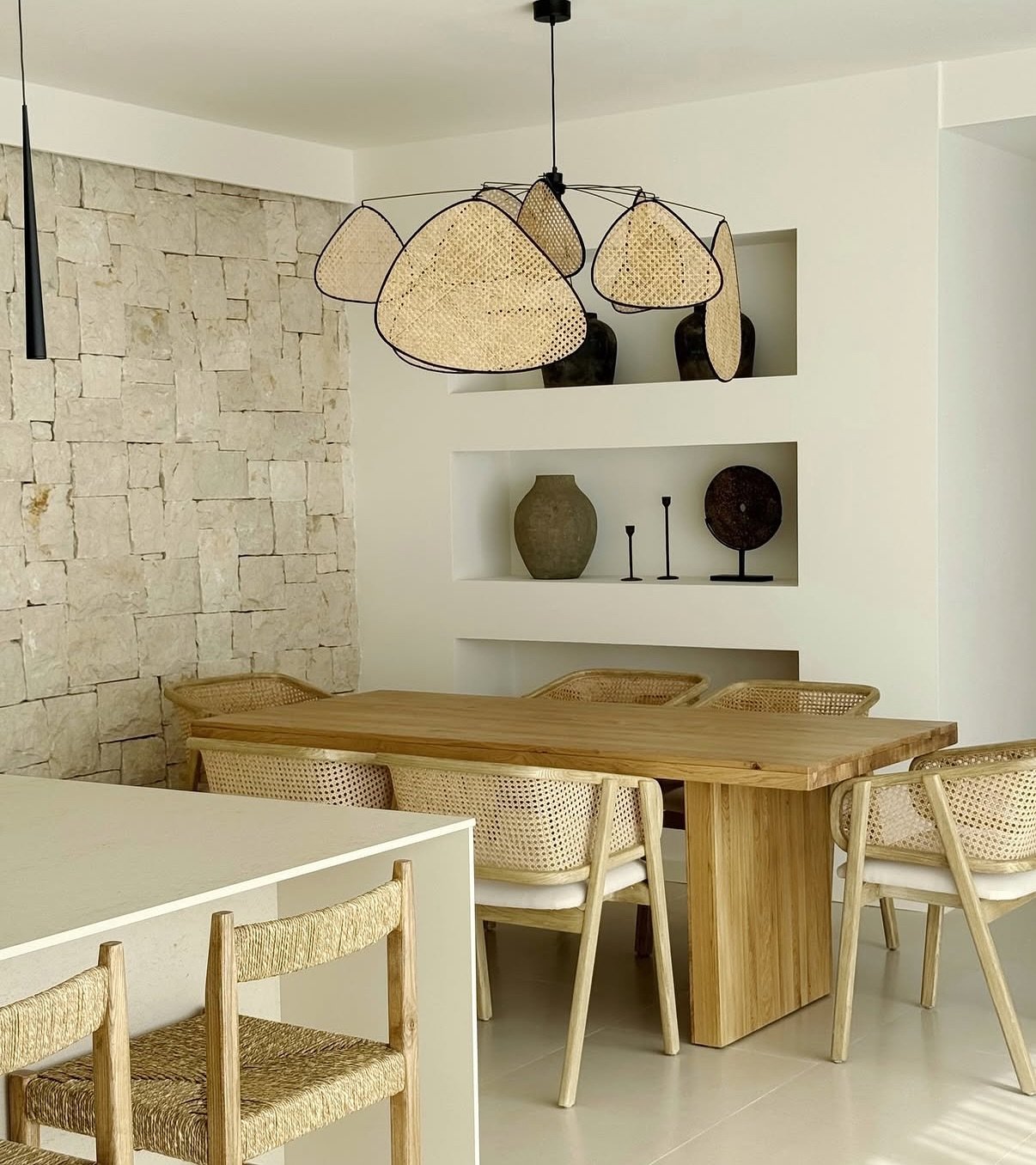 There&rsquo;s something calming about @coohucostudio spaces. Soft tones, raw stone, and textures that feel alive.
It&rsquo;s minimal, but never cold. Every material has warmth, every corner intention. A quiet kind of beauty that feels both modern and