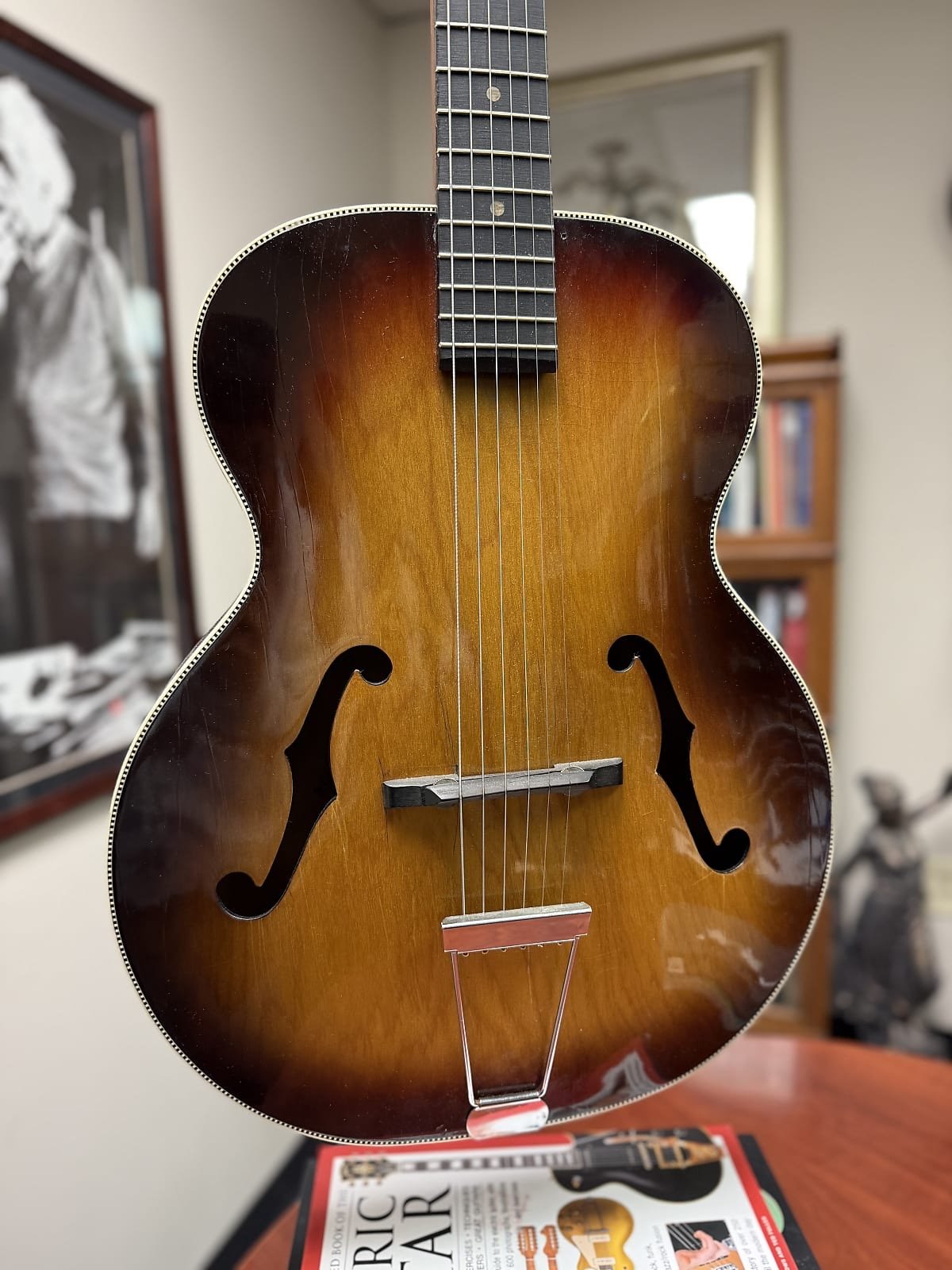 Harmony Broadway H954 1950s - Sunburst