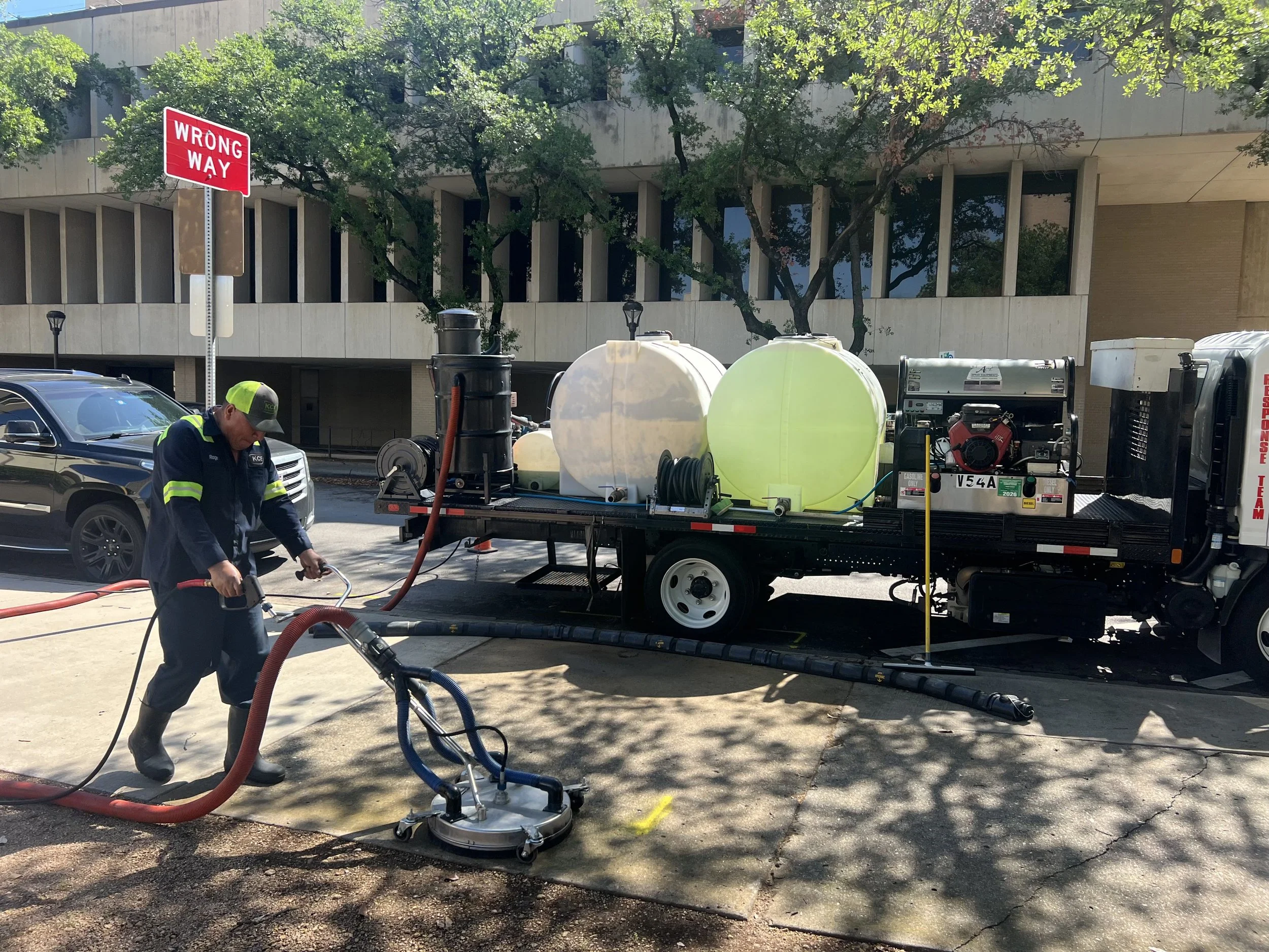 How Fast Spill Cleanup Protects Your Commercial Property, Employees, and Operations