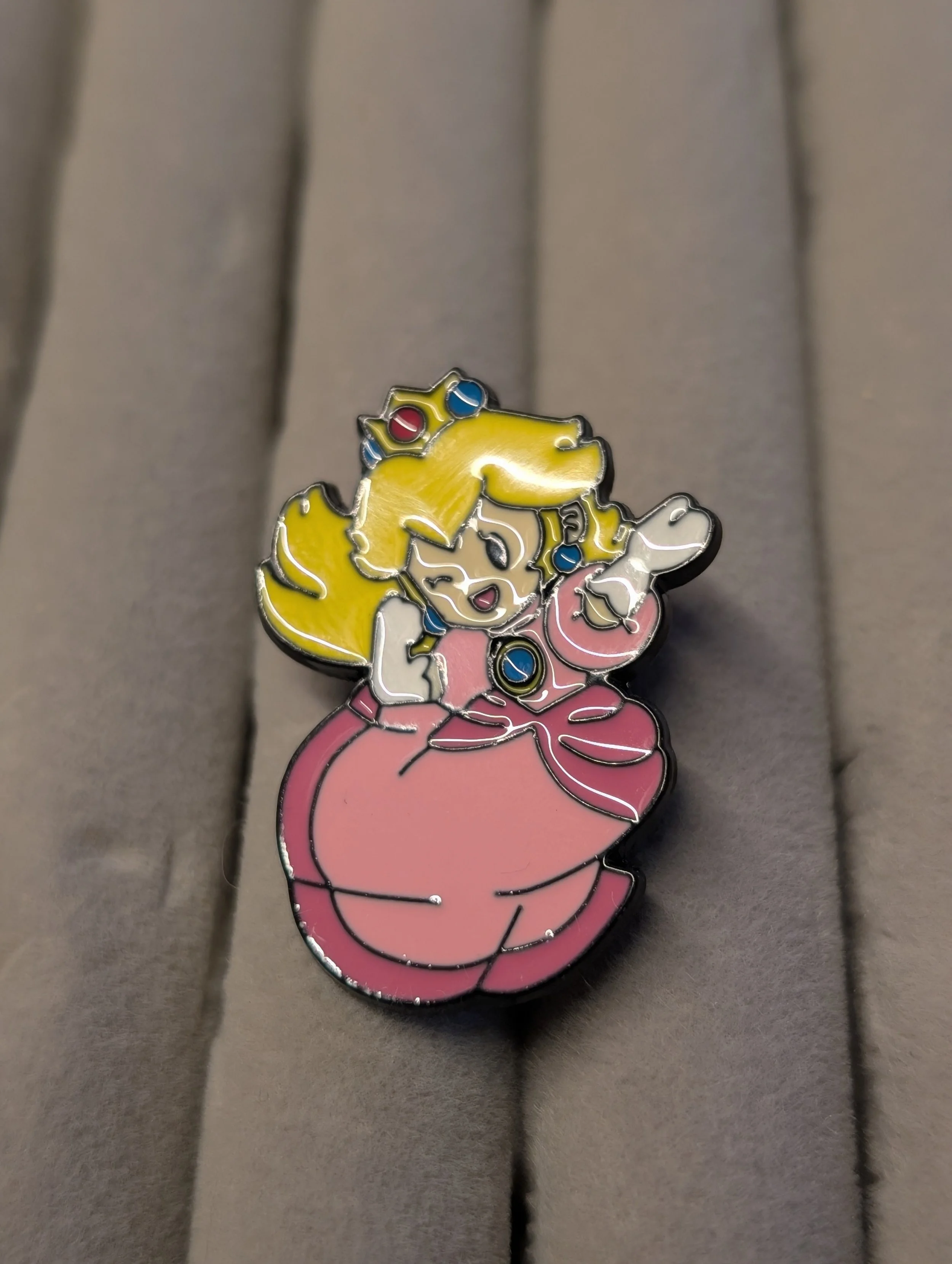 Princess Peach Enamel Pin