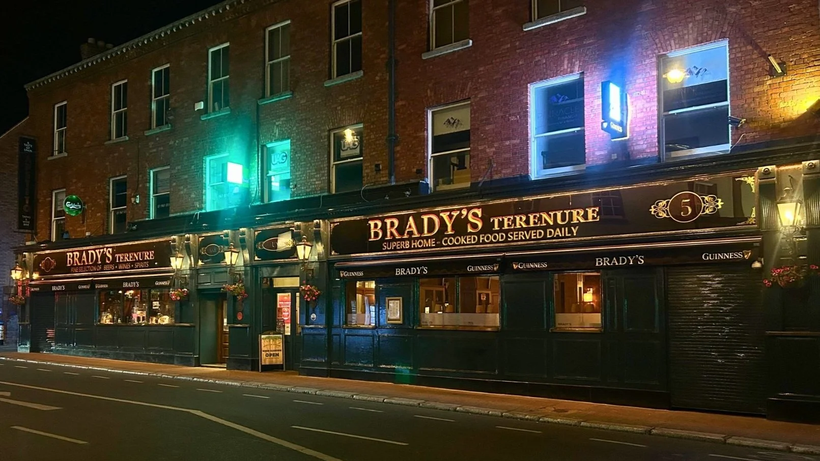 Brady's Terenure