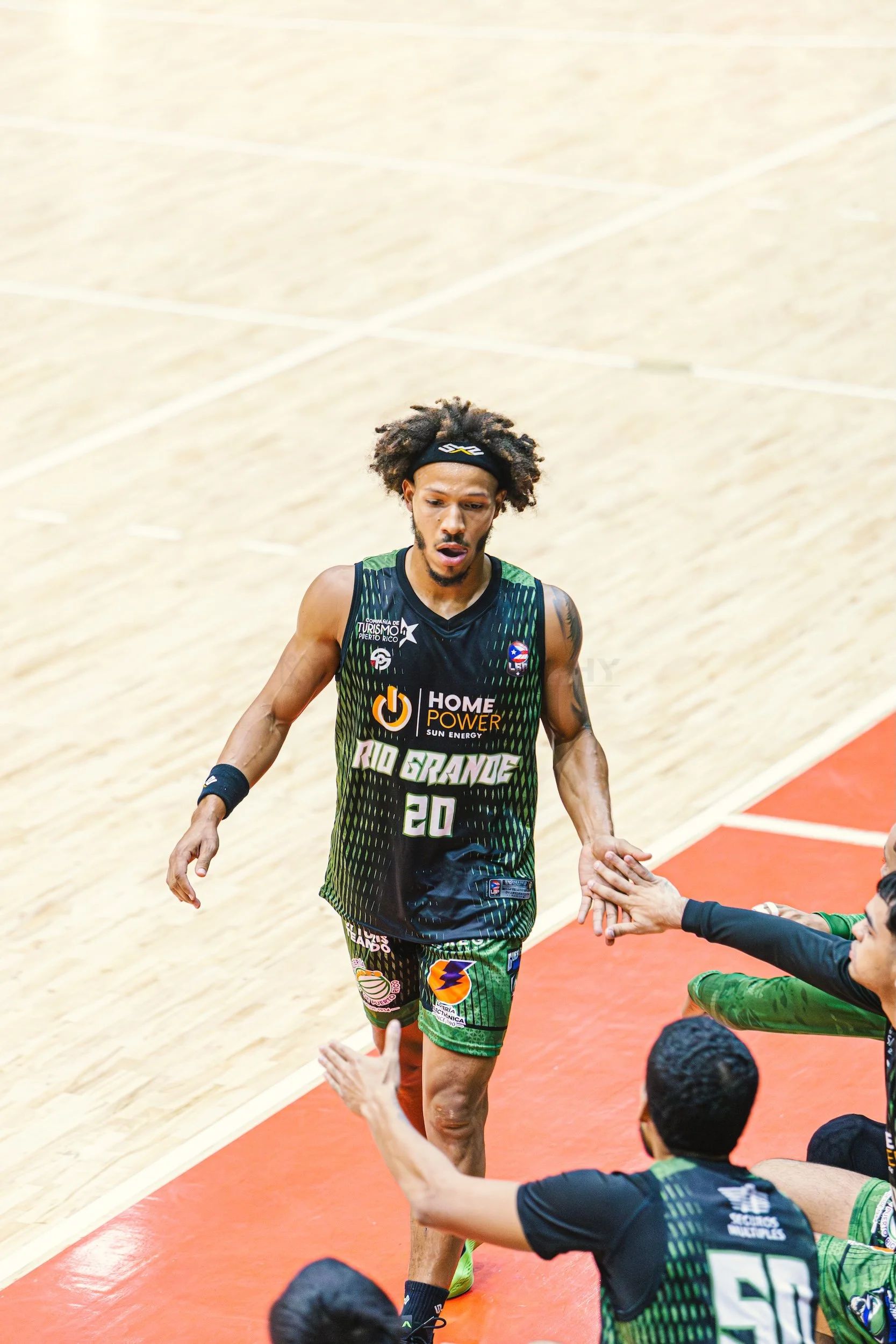 Fotos_Guerrilleros vs Gigantes_Dic28_Montalvophy_IG-06.jpg