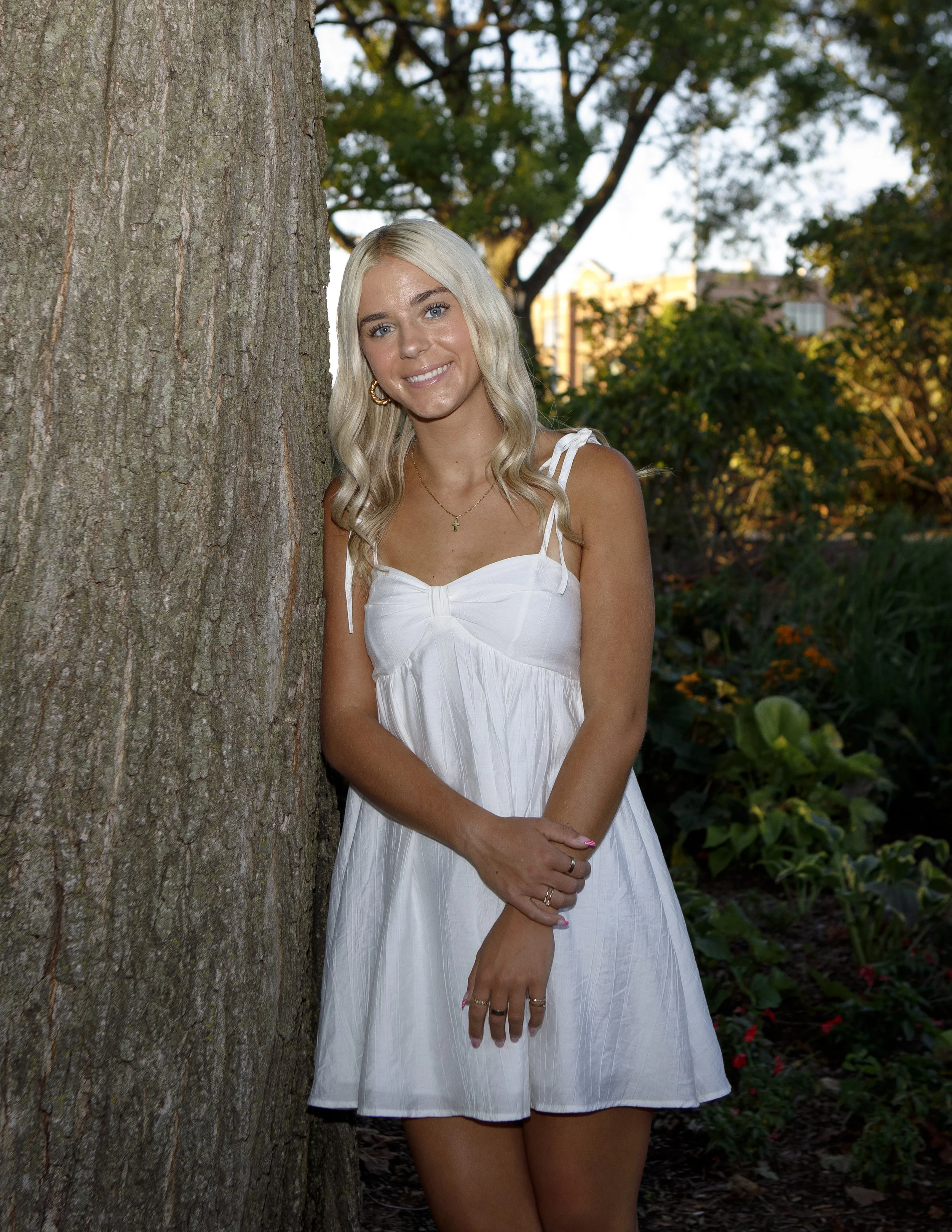 tessa-senior-family-photos-0211.jpg
