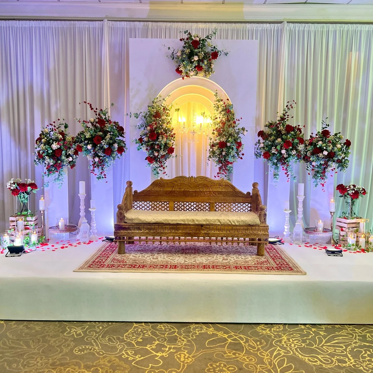 Elegant and minimal Nikkah decor designed for an unforgettable day 🌹
Sophistication and class all in one place, for your special moments.

Celebrate love and new beginnings with timeless simplicity. Ideal for intimate events. 💍

#NikkahDecor #Event