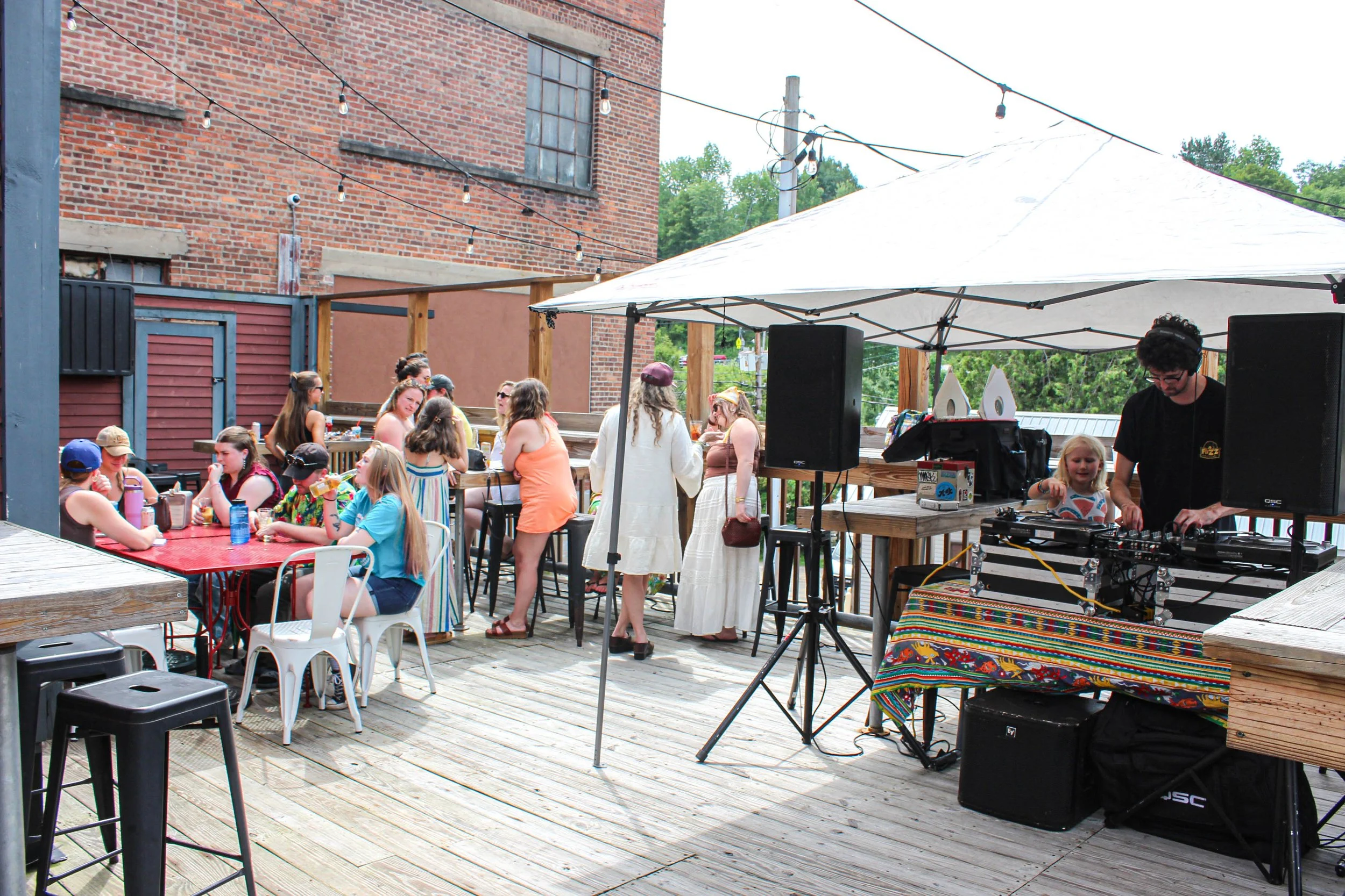 SaranacLakePorchFest2026-27.jpg