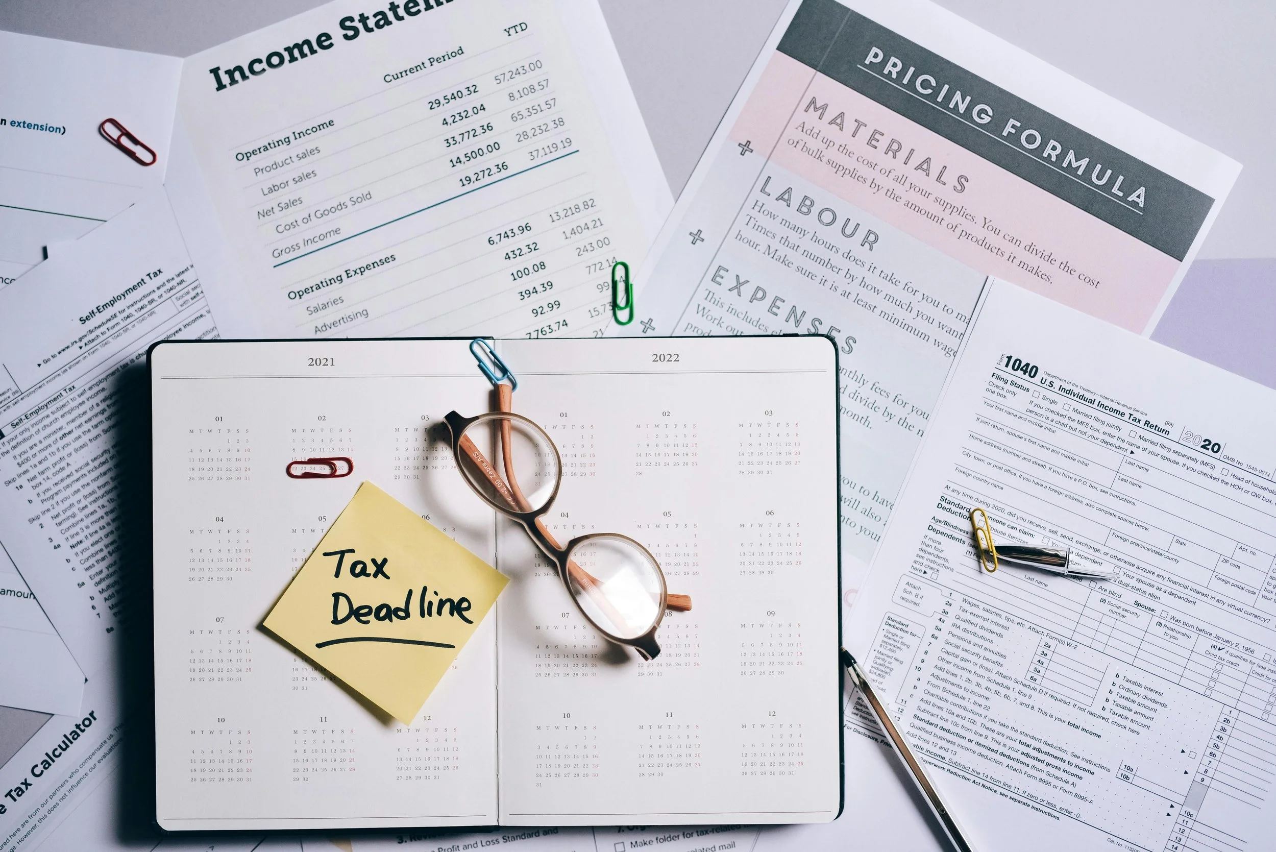 Self-Employment Tax vs Income Tax: What's the Difference? (Finally Explained)