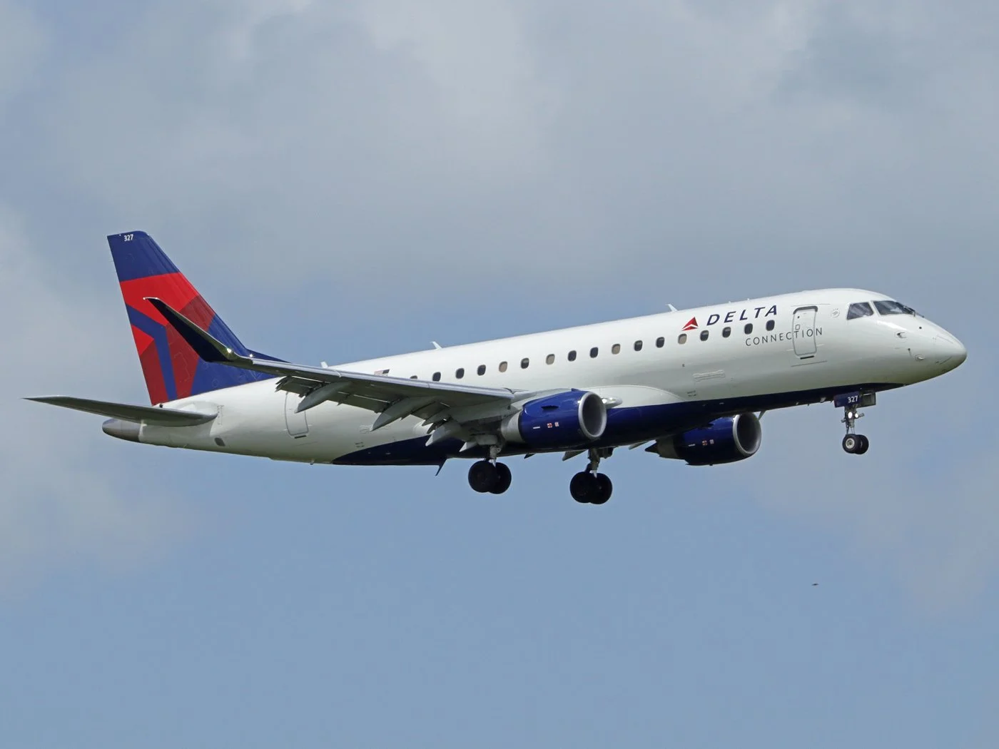 N327SY
Embraer 175
Serial Number 17000973
Manufactured 2024
📍 Austin-Bergstrom International Airport
 
   ❤️ Like 
   0 
 