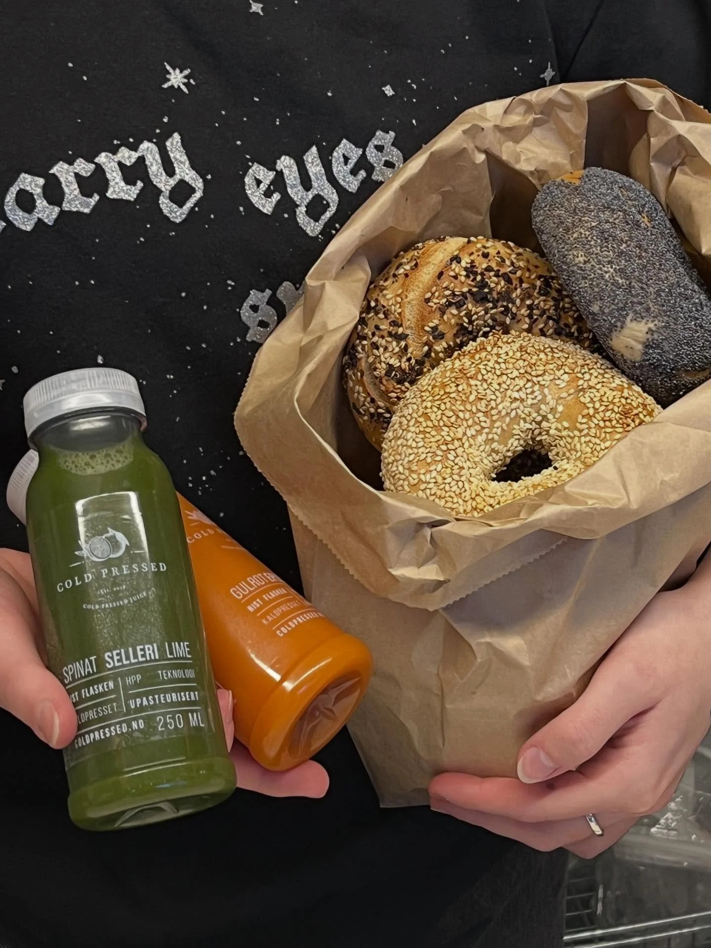 Brunch material 🙂‍↕️🥯🧃