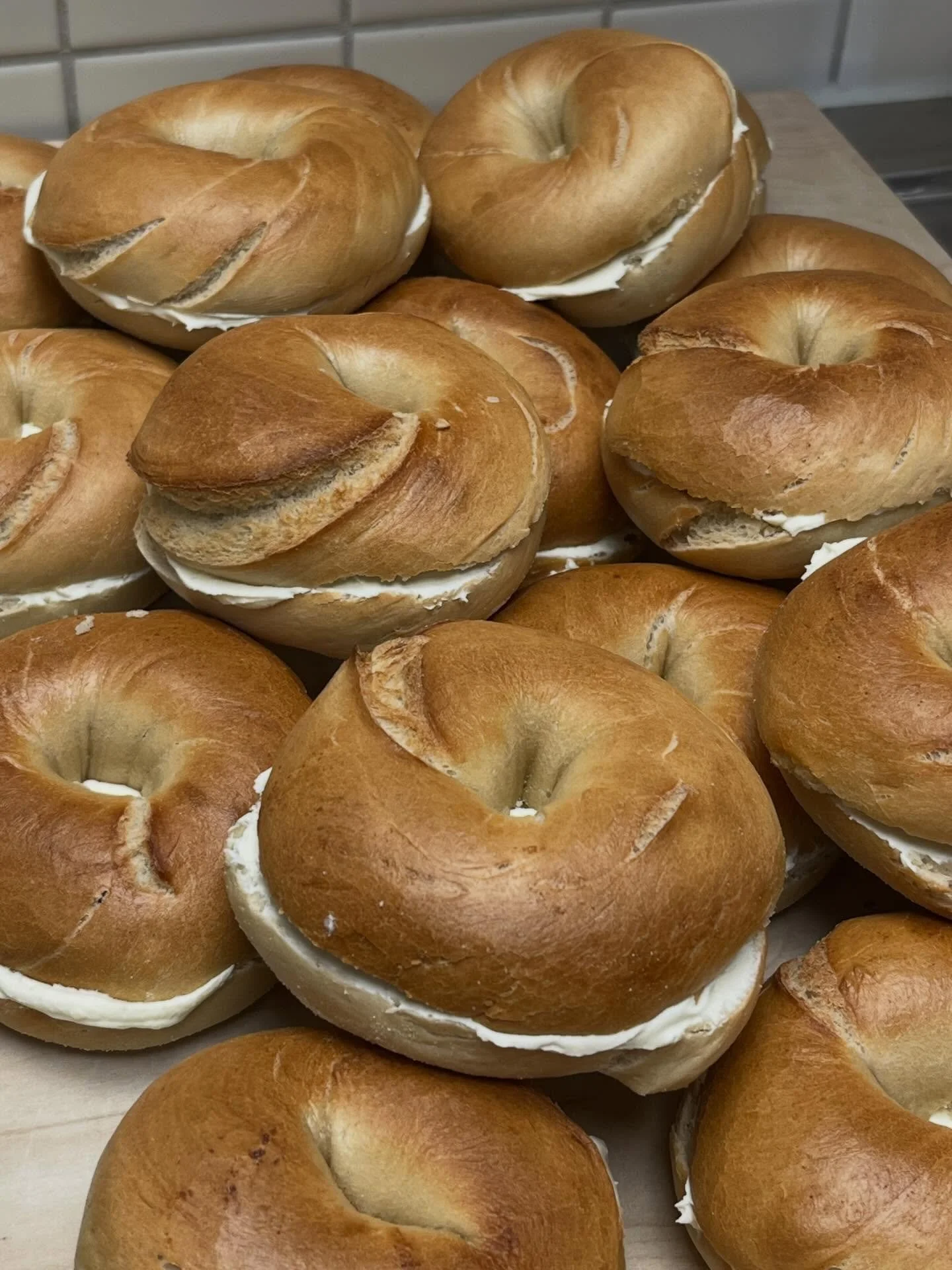 Rekord i catering OG totalt antall bagels idag! Det er v&aring;&aring;&aring;r i luften 😌🌷