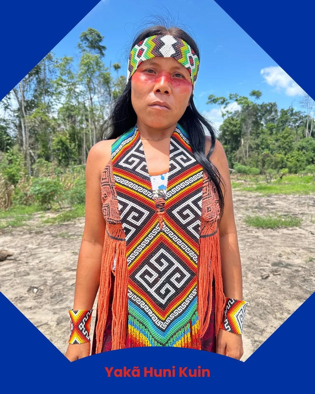 Algumas de nossas incr&iacute;veis artes&atilde;s 🧵🌀🪡💙
.
.
Some of our incredible artisans 🧵🌀🪡💙