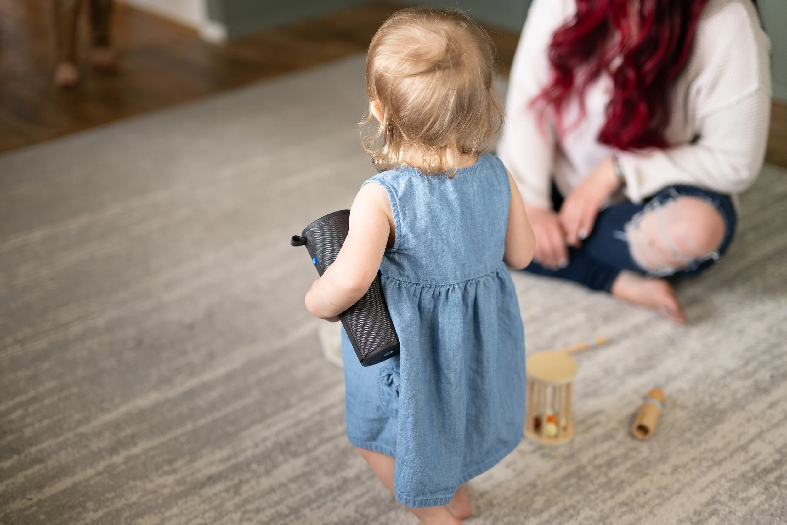 Christian Lullabies for Babies (Gentle Worship Songs for Peaceful Sleep) using bluetooth speakers