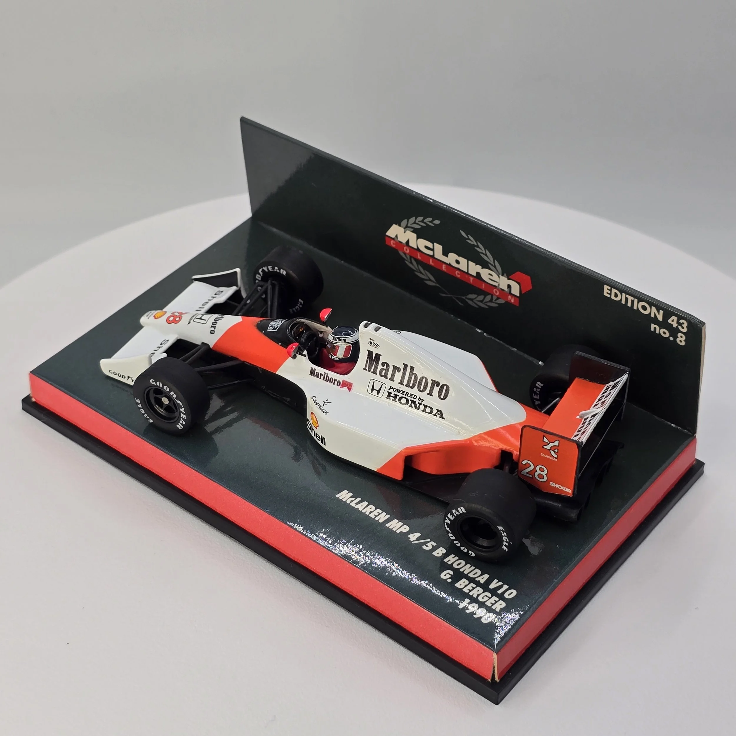 Berger McLaren MP4 5B 3.jpg