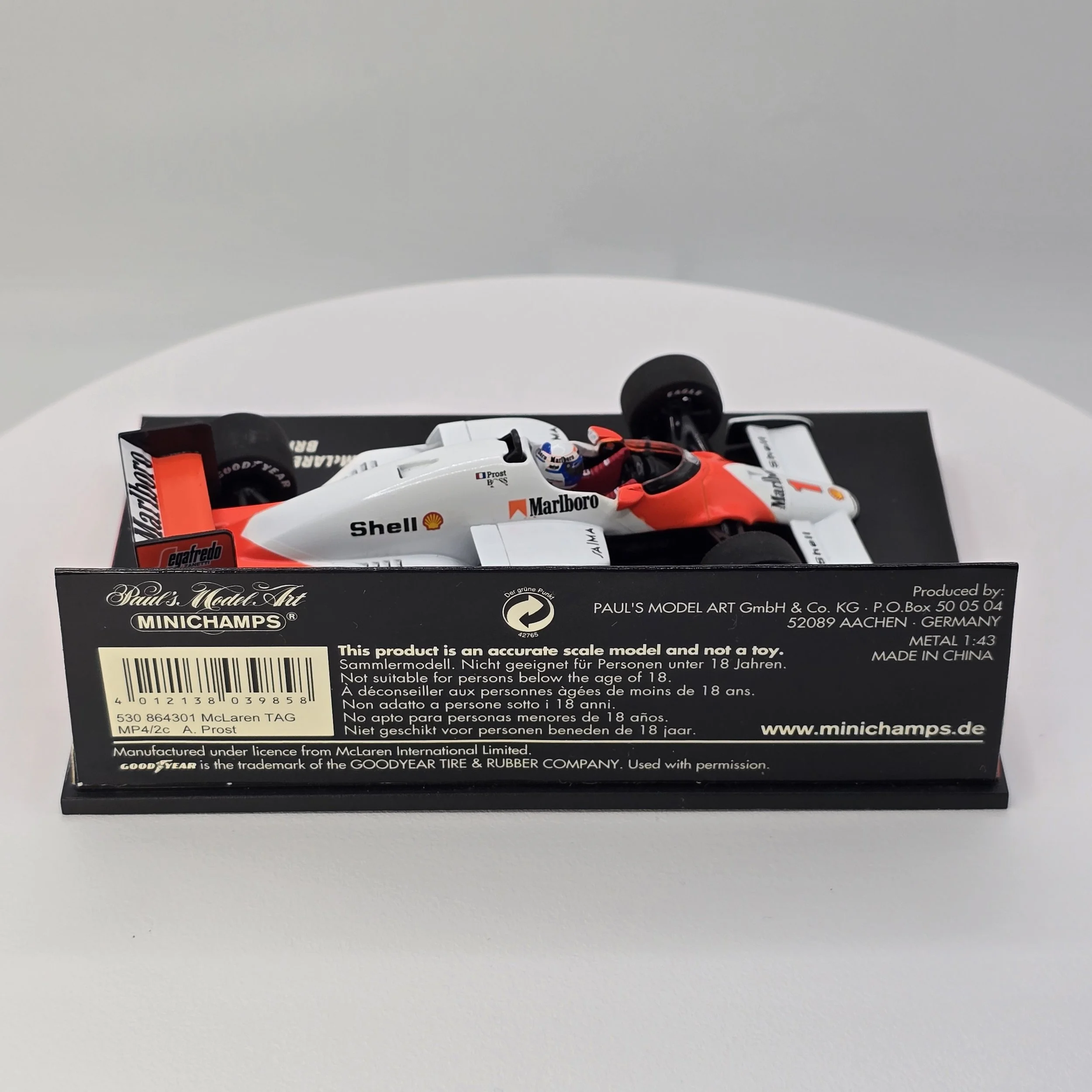 Prost McLaren MP4 2C 4.jpg