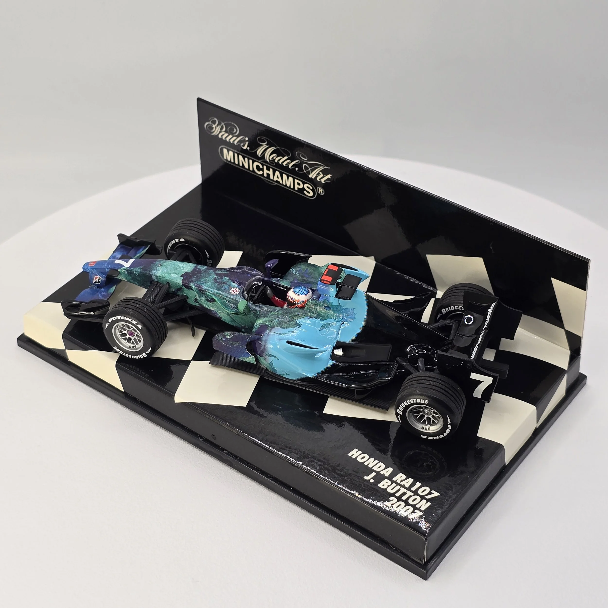 Button Honda RA107 3.jpg