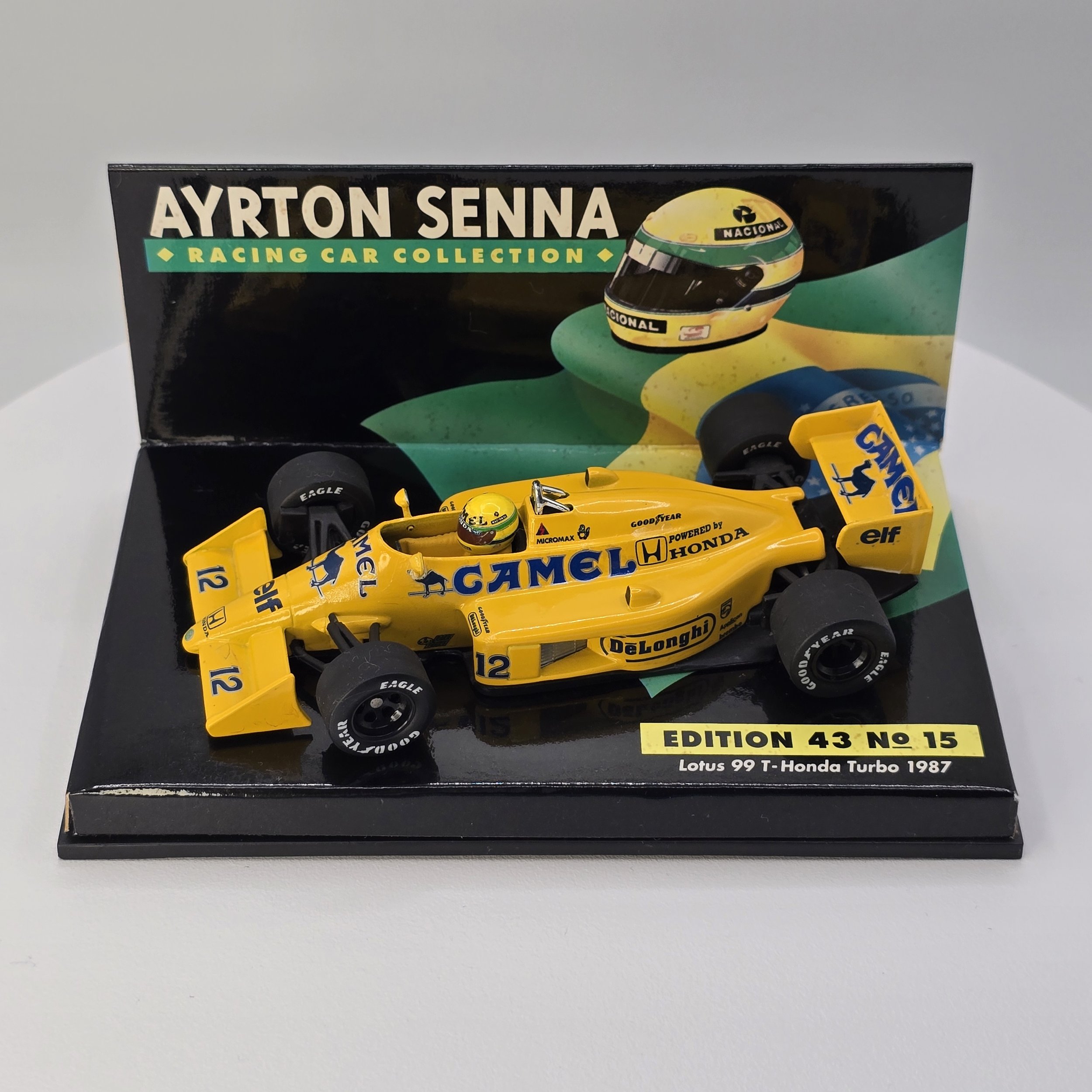 Senna Lotus 99 T 1.jpg