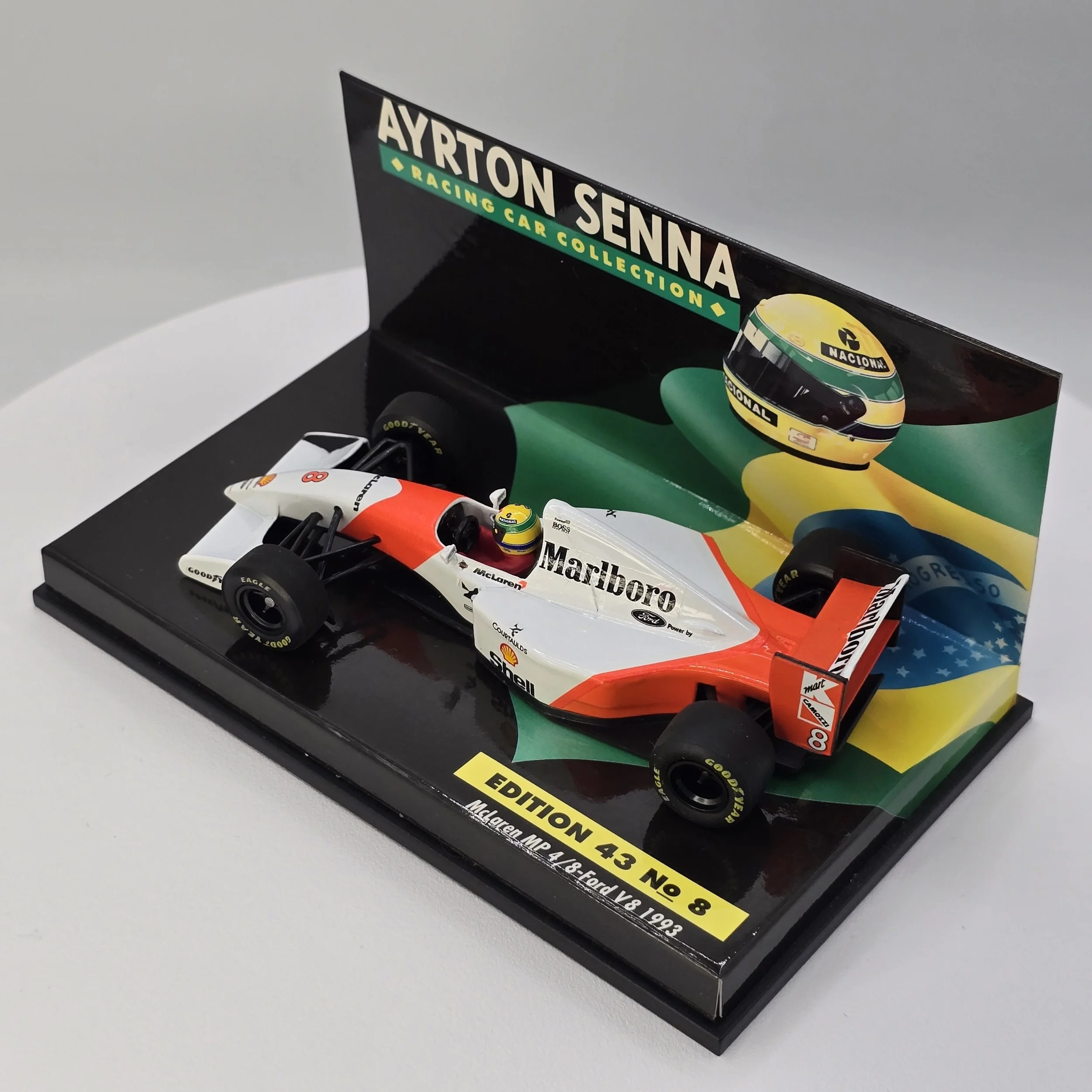 Senna McLaren MP4 8 3.jpg