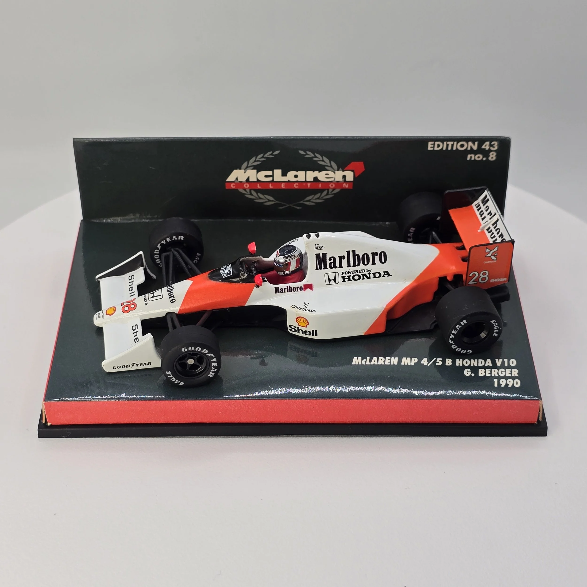 Berger McLaren MP4 5B 1.jpg