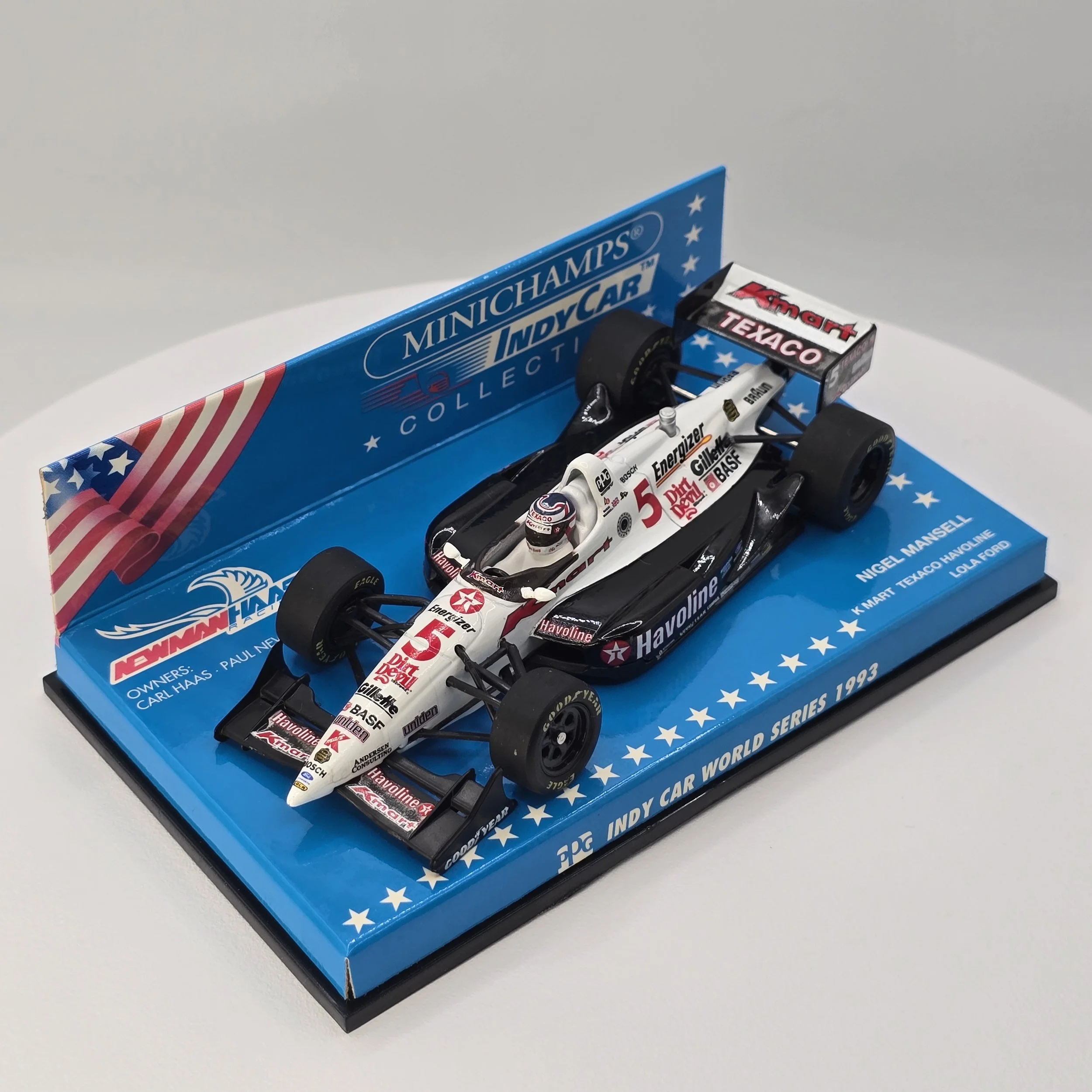 Mansell Newman Haas Indycar 2.jpg