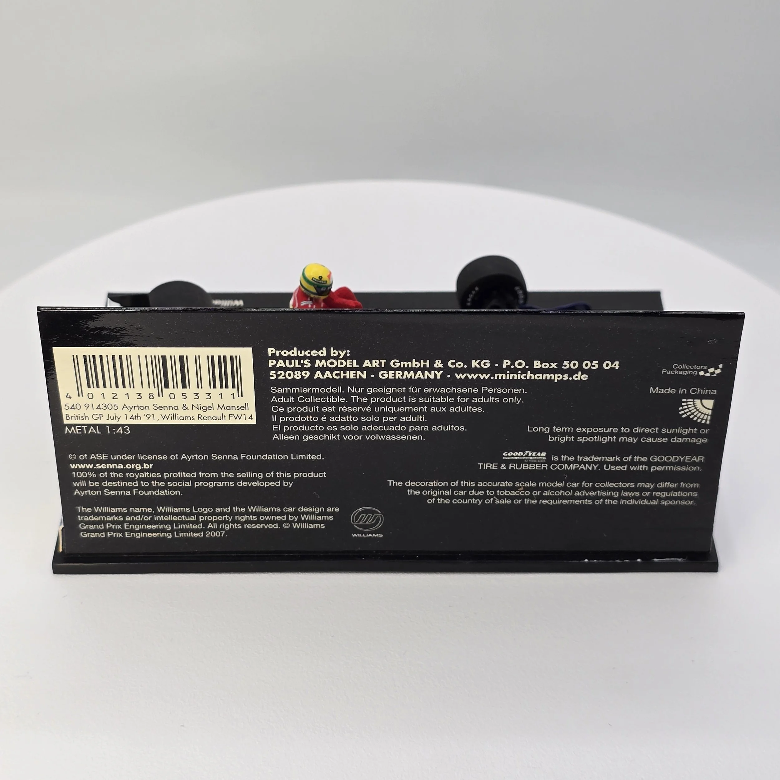 Senna Mansell Williams FW14B 4.jpg