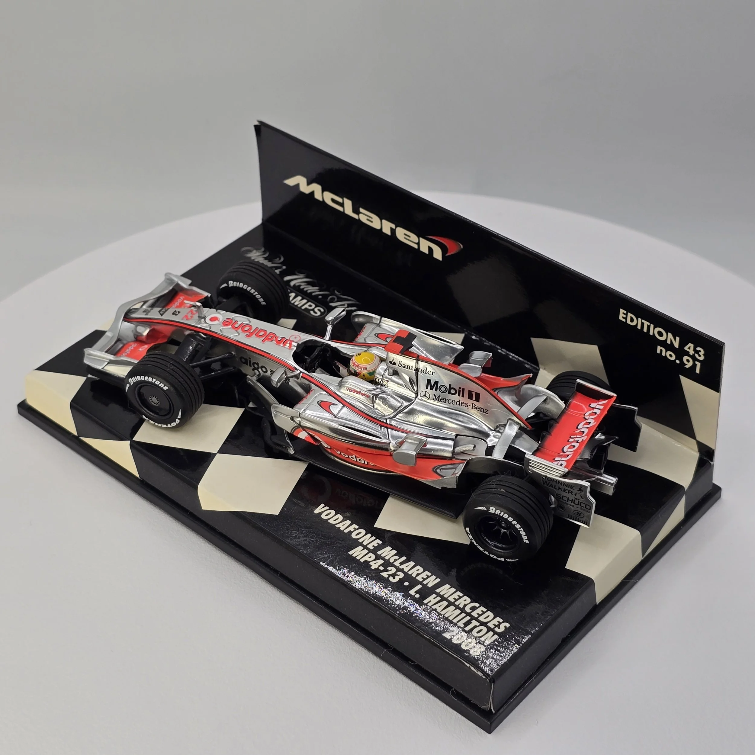 Hamilton McLaren MP4 23 3.jpg