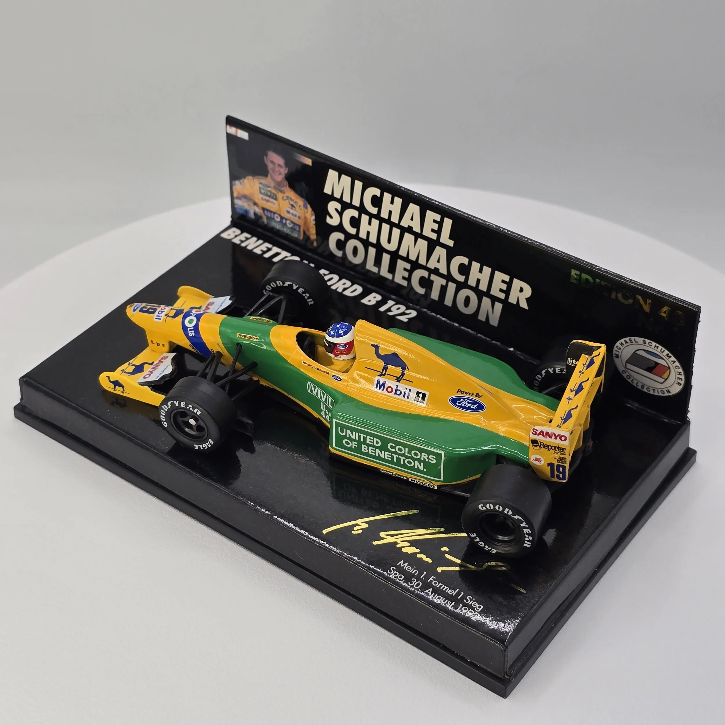 Schumacher Benetton B192 3.jpg