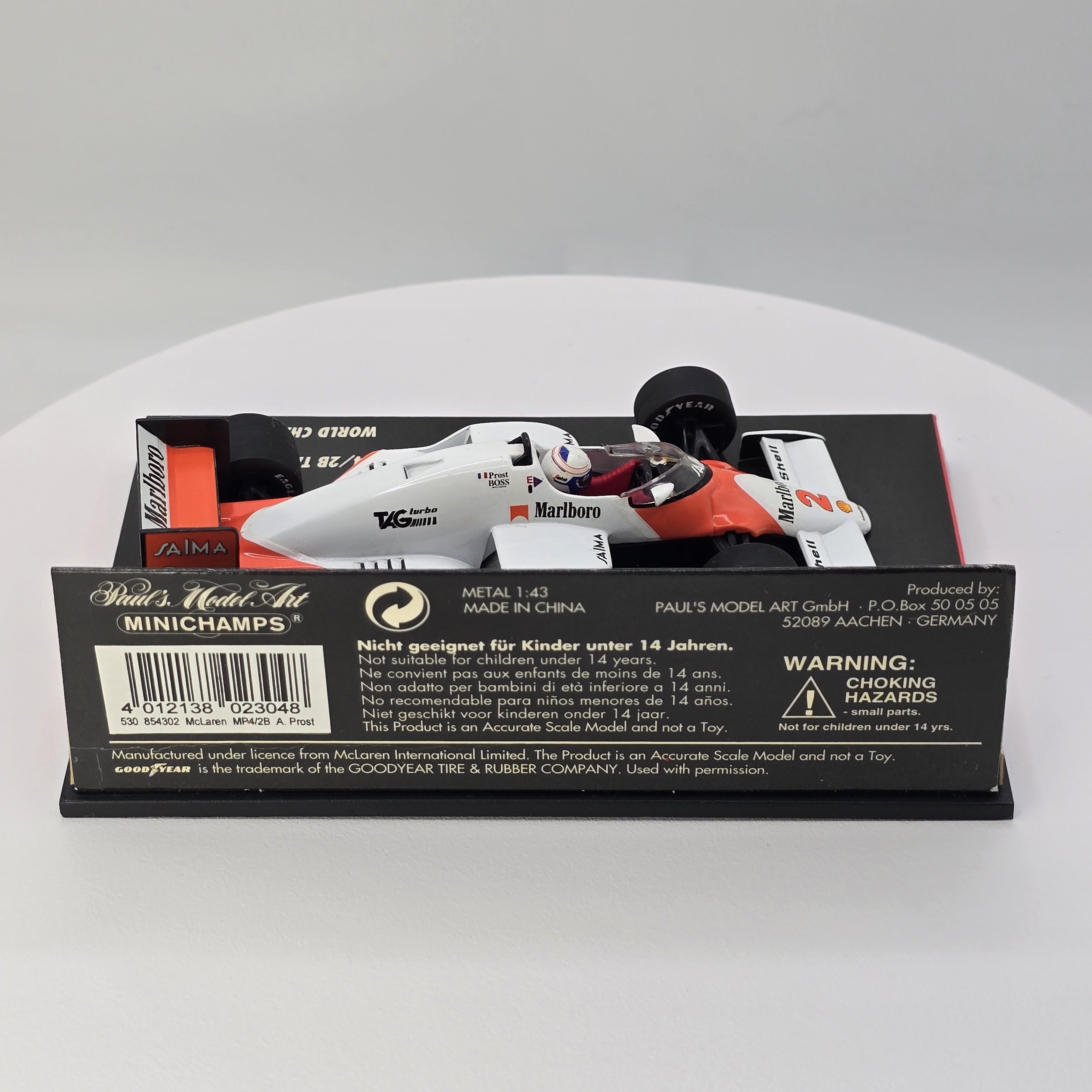 Prost McLaren MP4 2B 4.jpg