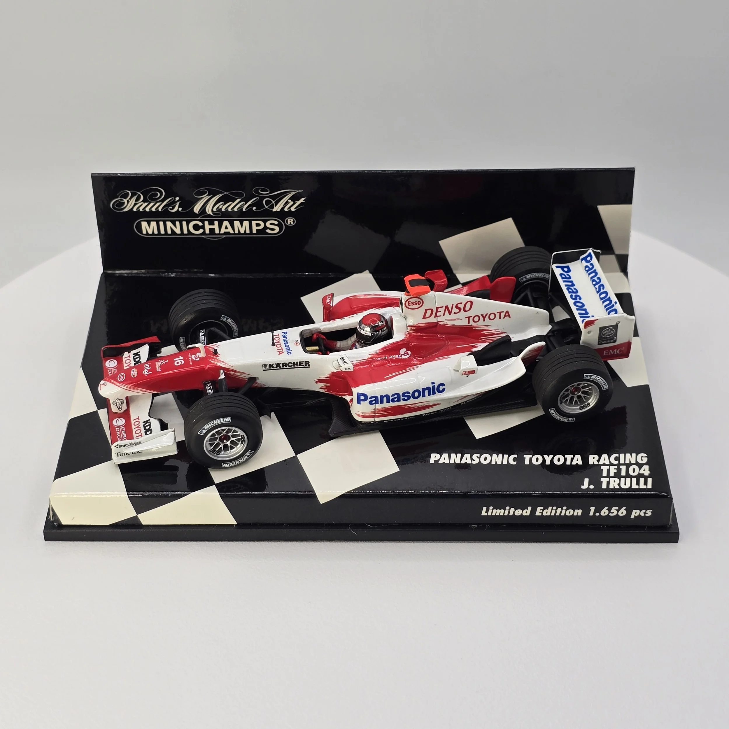 Trulli Toyata TF104 1.jpg