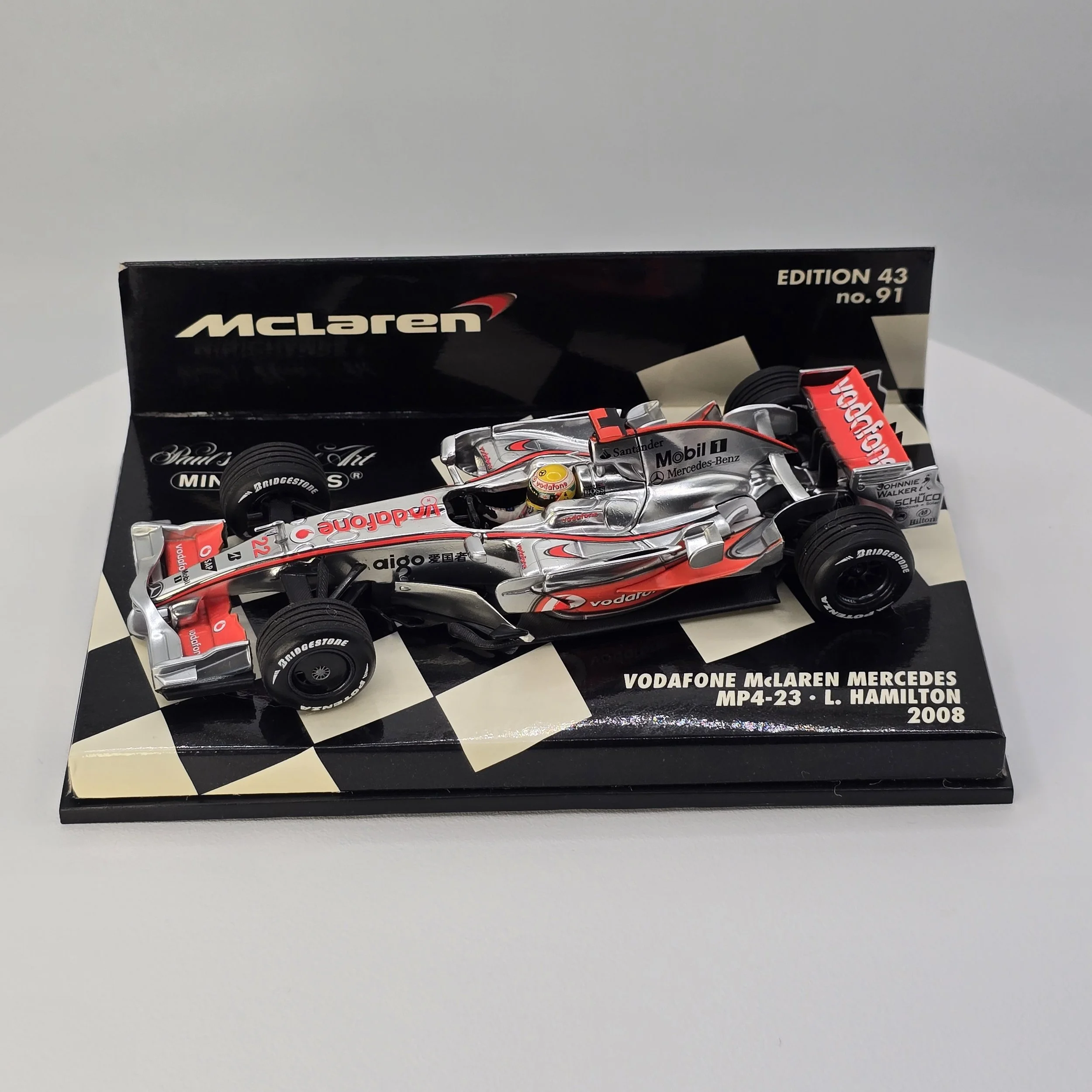 Hamilton McLaren MP4 23 1.jpg