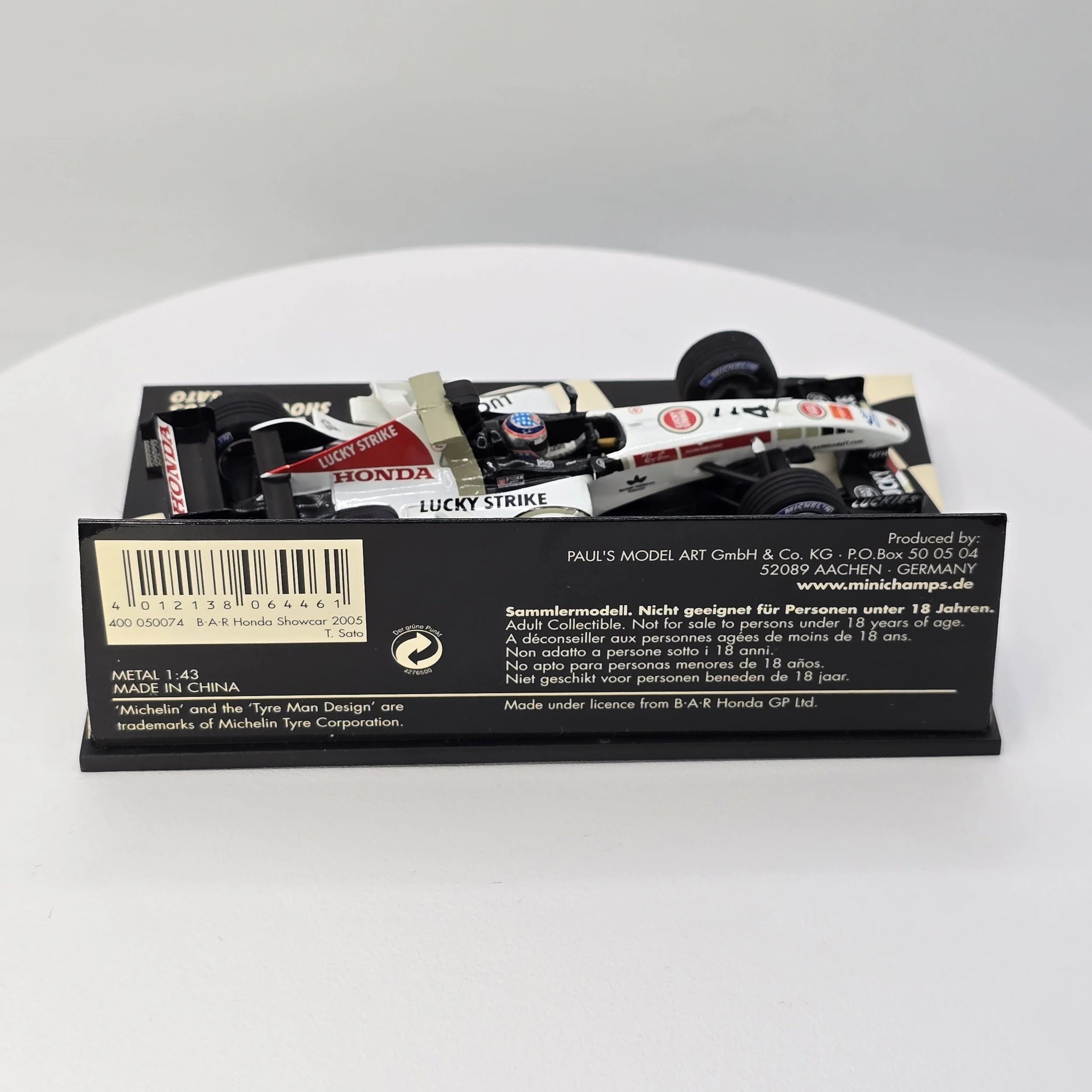 Sato BAR Honda Showcar 4.jpg