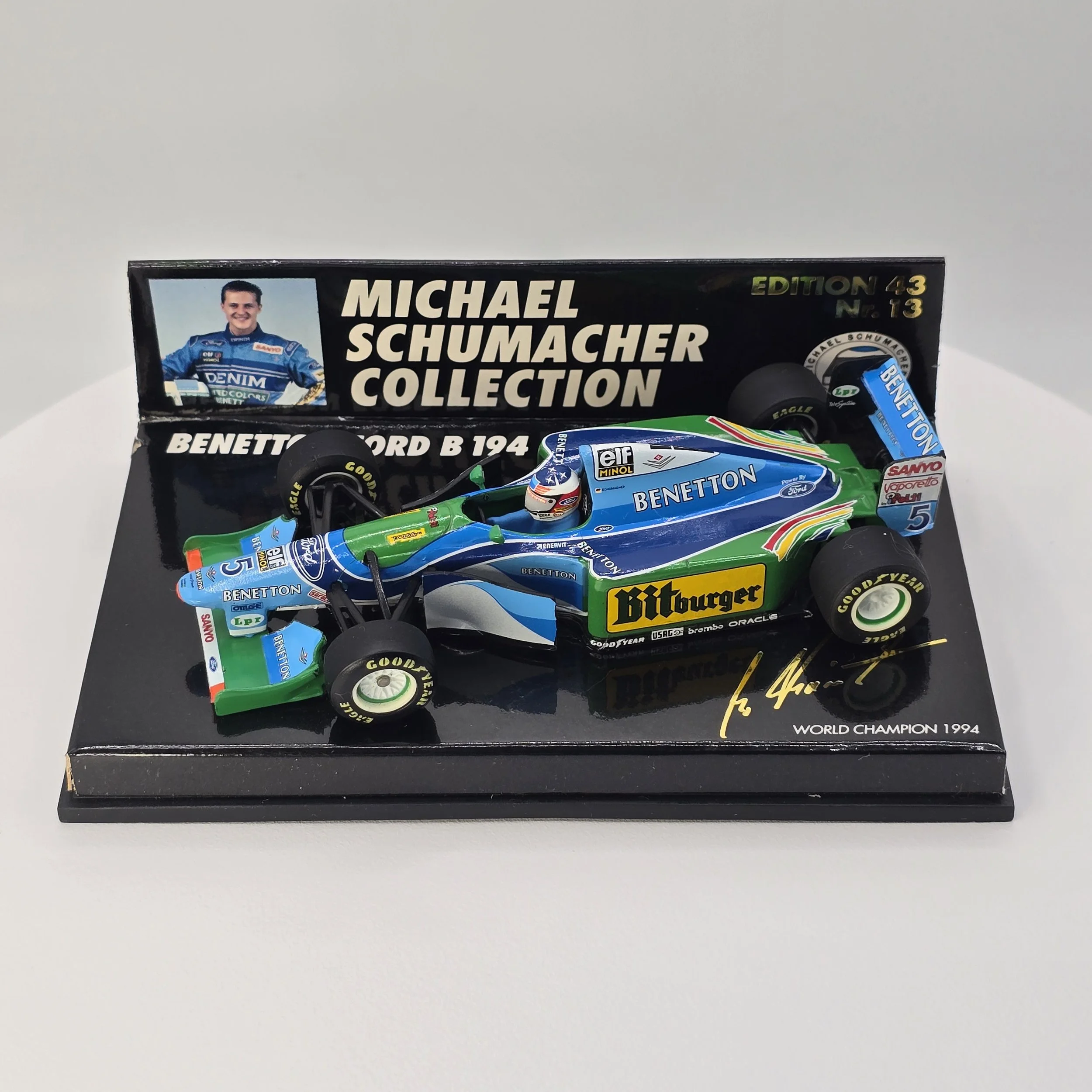 Schumacher Benetton B194 1.jpg