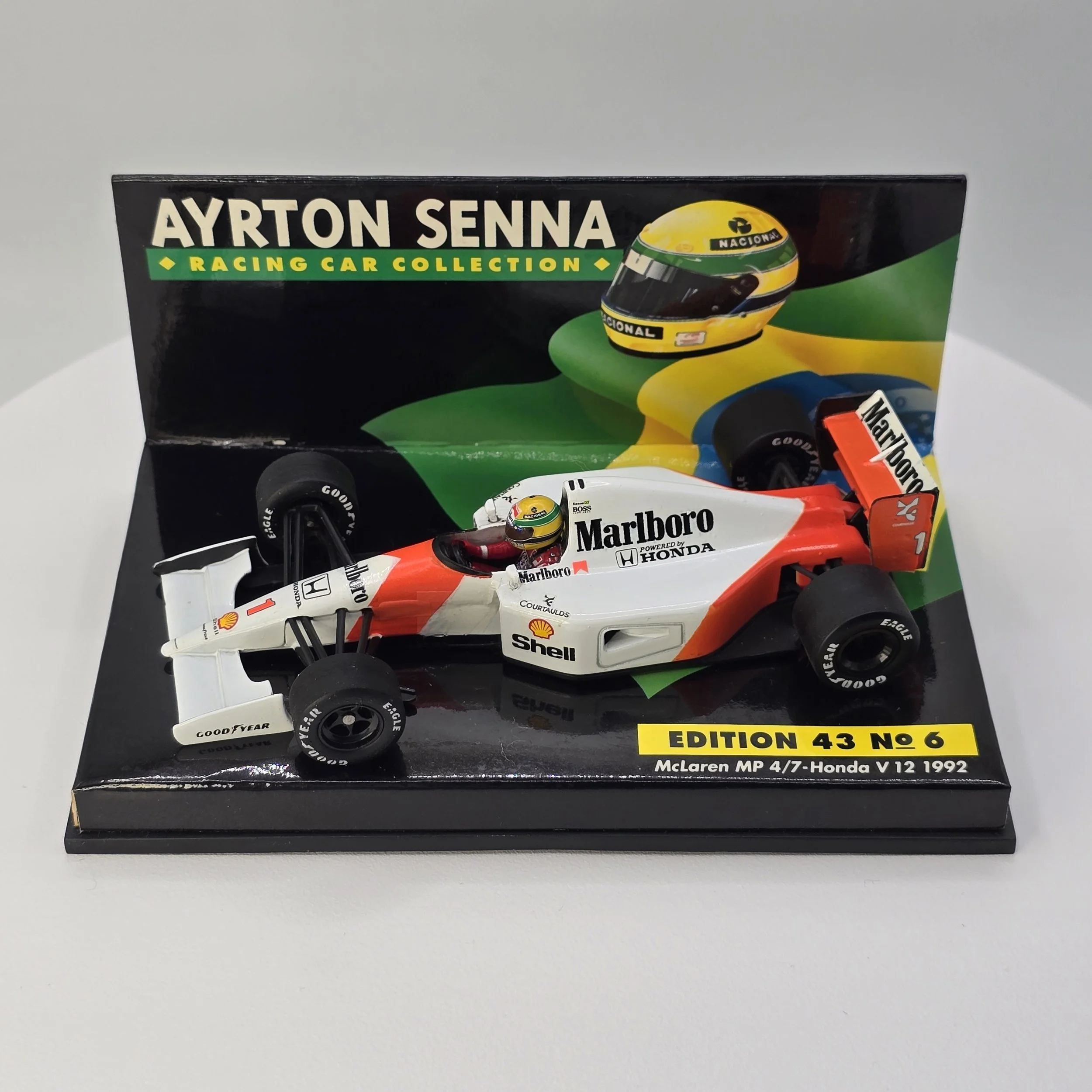 Senna McLaren MP4 7 1.jpg