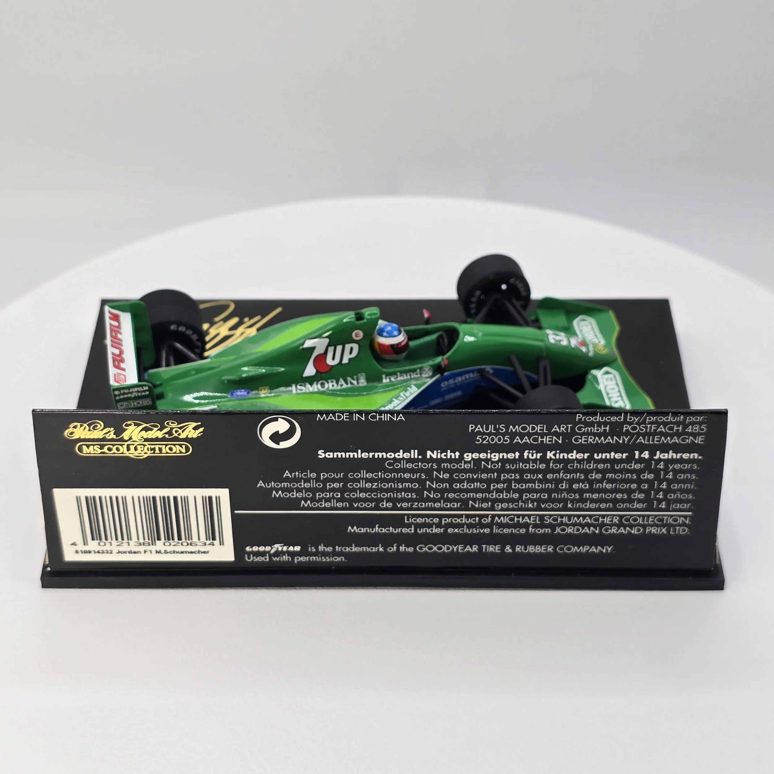 Schumacher Jordan F1 1991 4.jpg