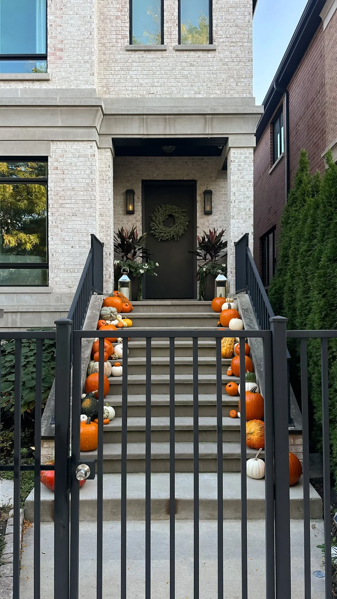 roscoe village pumpkin decorator.jpg