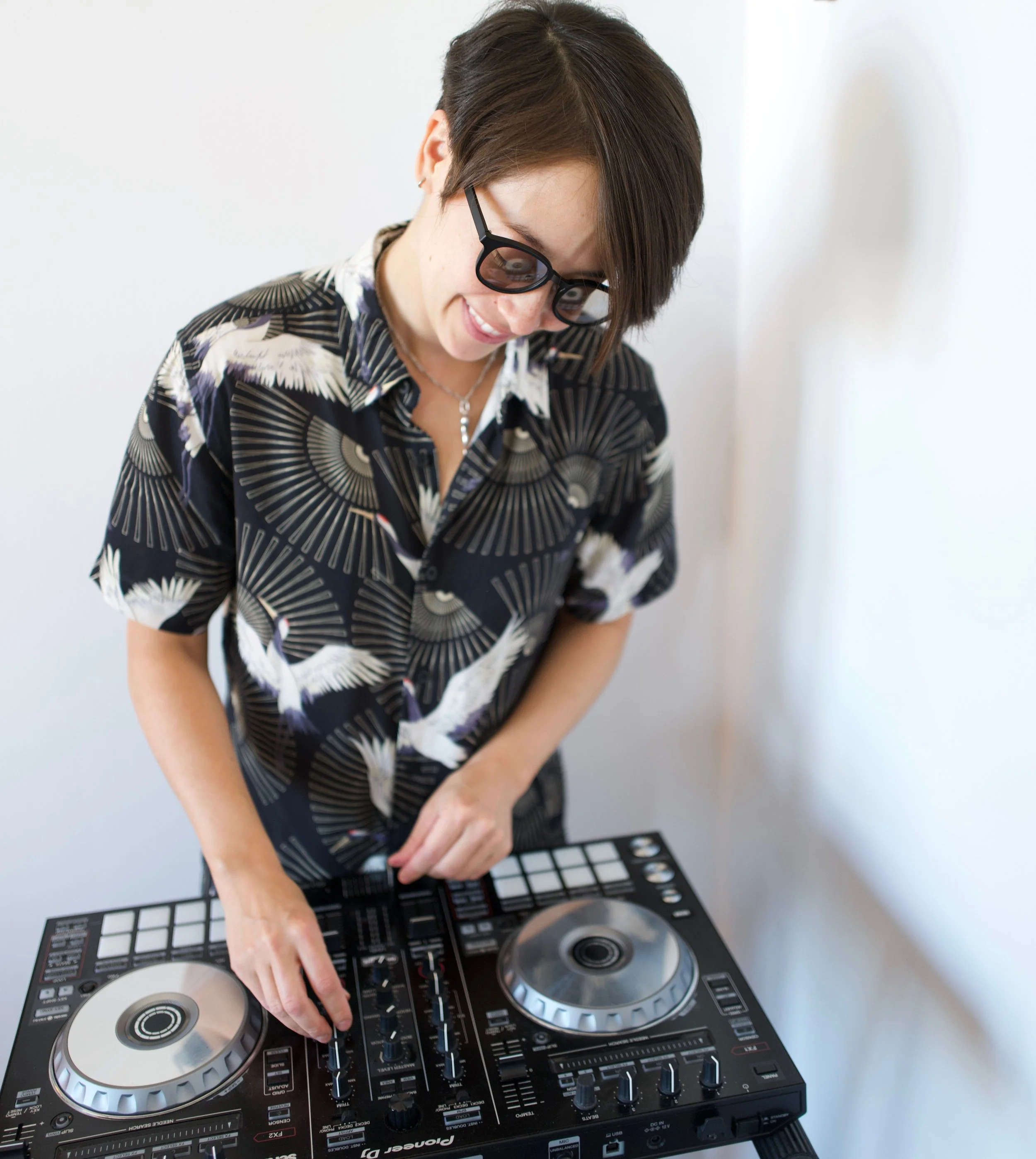 DJ Mariko — NYC DJ for weddings, corporate events, private parties and clubs