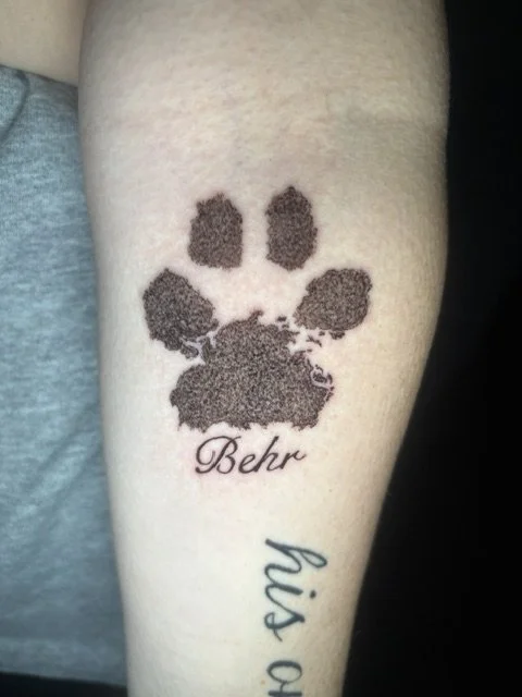 Pawprint Memorial