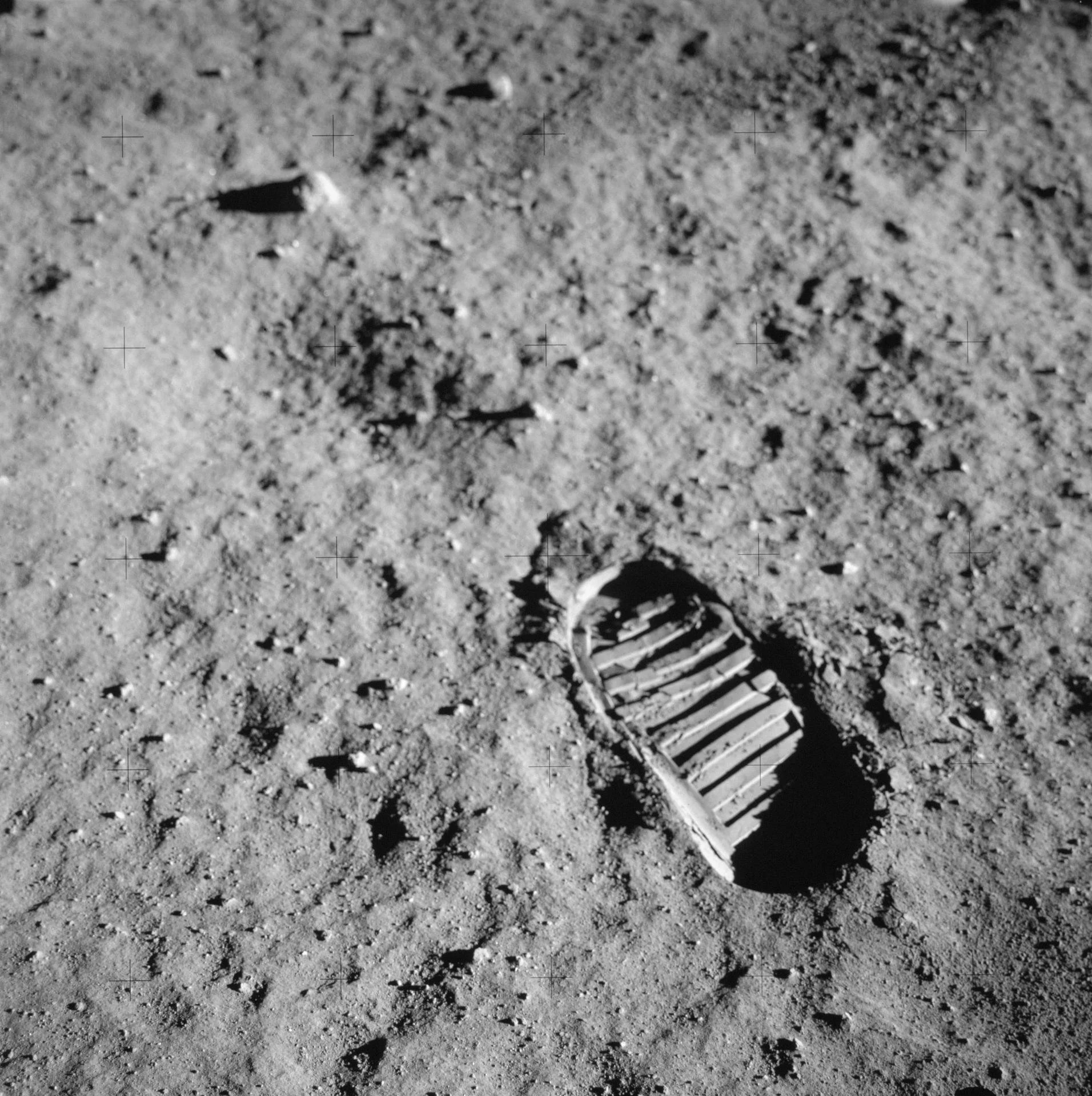 moon foot.jpg