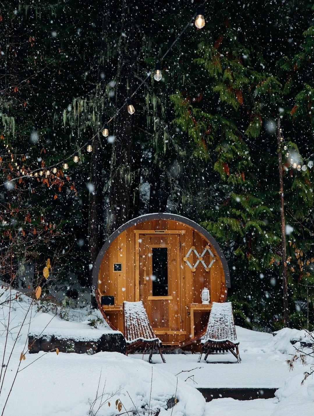 Shoulder season getting you down? It might be time to book some cabin therapy.

Tip: Sign up to Joffre Creek Cabins cancellation list to get last minute stays! Next winter is already open to book and they get snapped up quickly ☃️

📍 @joffrecreekcab