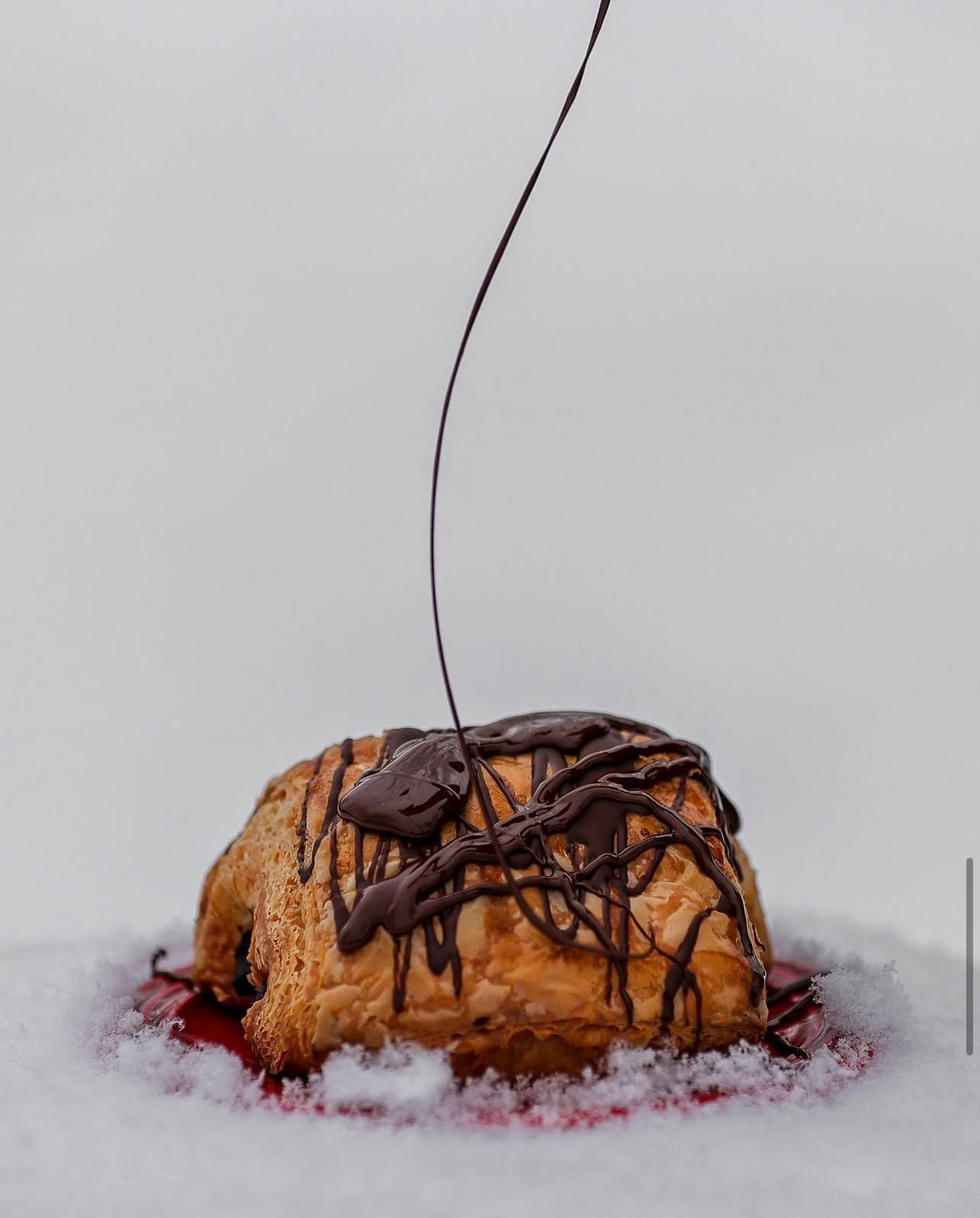 Mouthwateringly delicious pastries and locally roasted coffee awaits you at @blackbirdbakerypemberton. Get in early - there&rsquo;s a reason these handmade, fresh-daily, tasty treats sell out so quickly!

📍Blackbird Bakery is located in downtown Pem