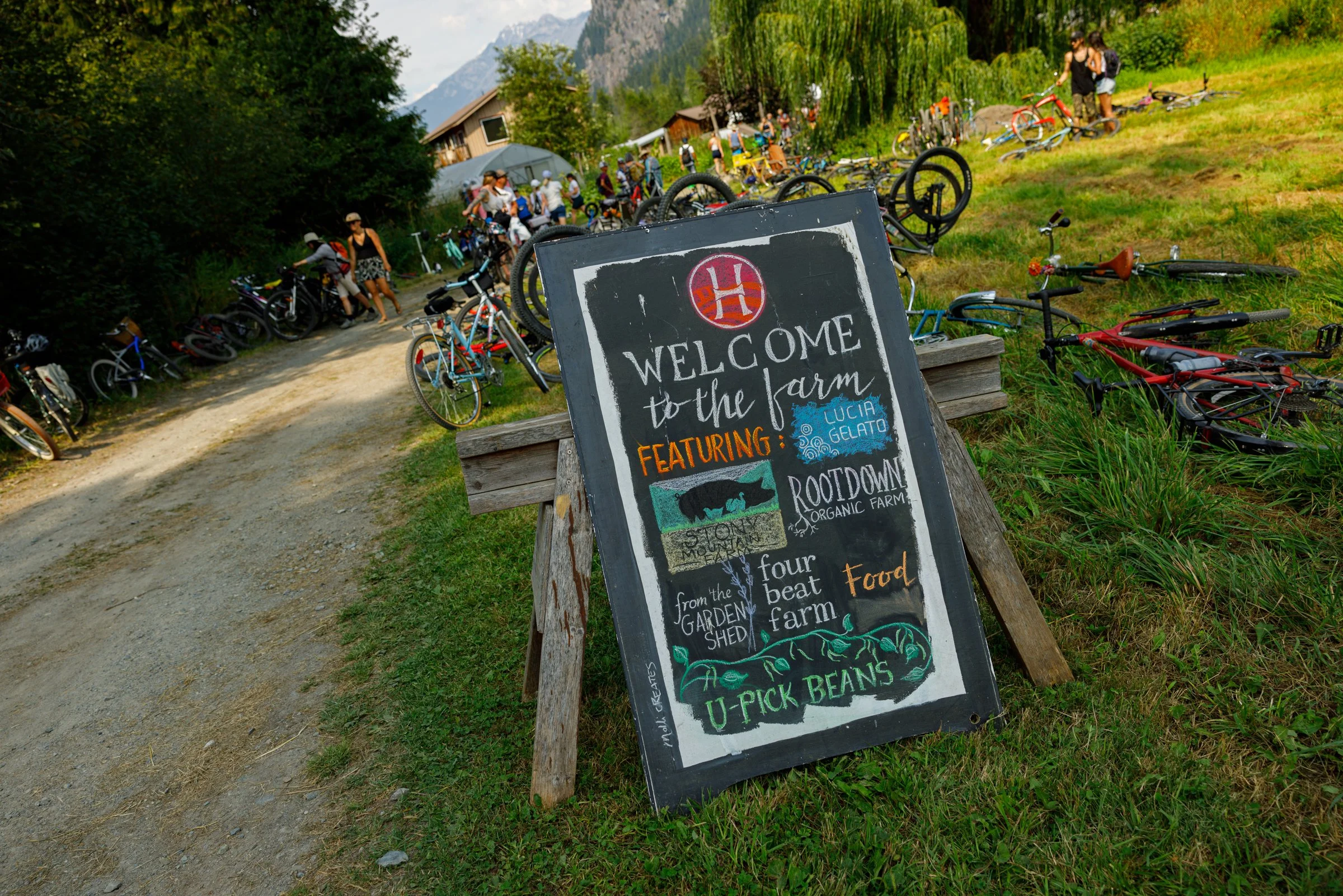 PembertonTourism_SlowFoodCycleSunday_CraigBarkerPhoto-149.jpg