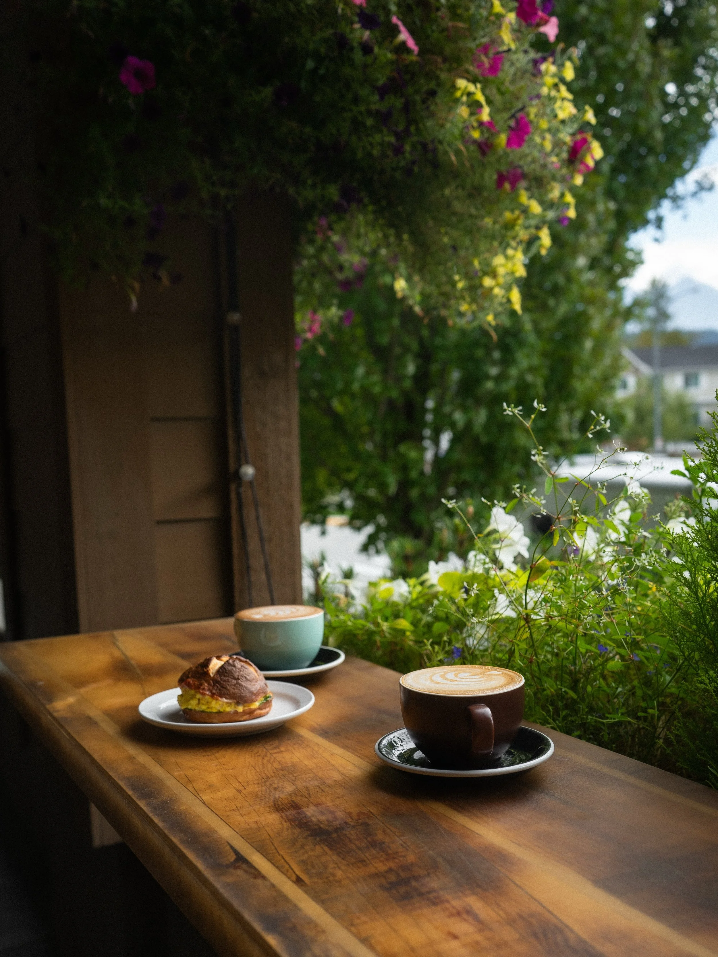 Fueling up for adventure at @mountcurriecoffee.

#coffee #breakfastsandwich #pemberton #cafe #bakery