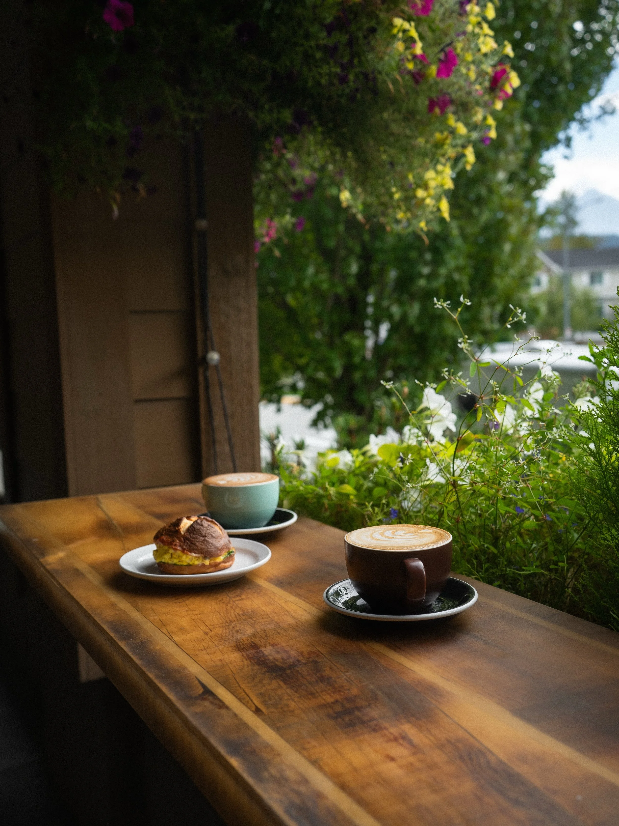 Meet you at @mountcurriecoffee for a Pumpkin Spice Latte and a Breakfast Bun?

Note: MCCC in Pemberton currently has temporary reduced hours of 7am to 3pm during the shoulder season ☕️